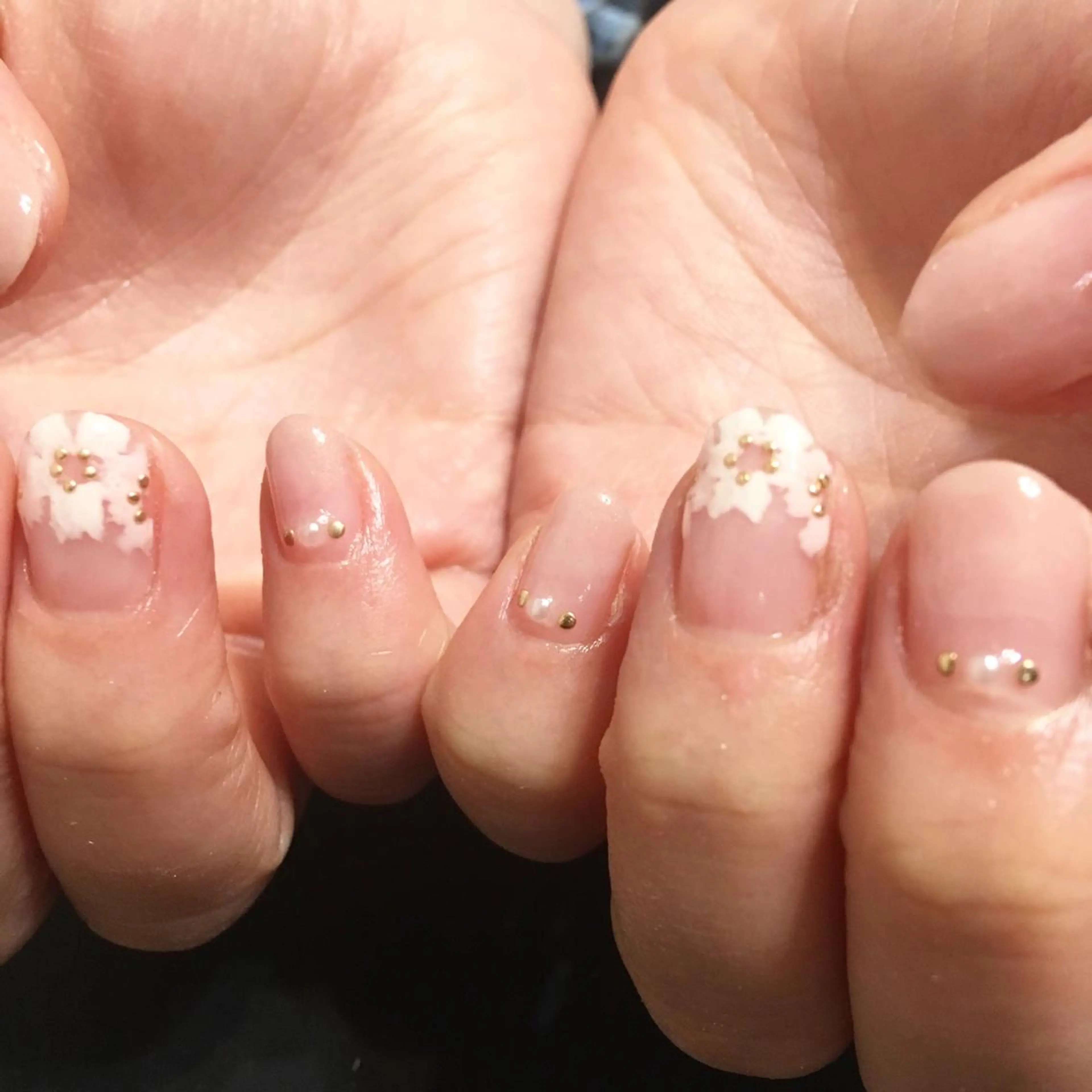 ネイル アートネイル 桜ネイル グラデーション 春ネイル ハンドネイル 🌈KANÅKO 🌈のネイルデザイン