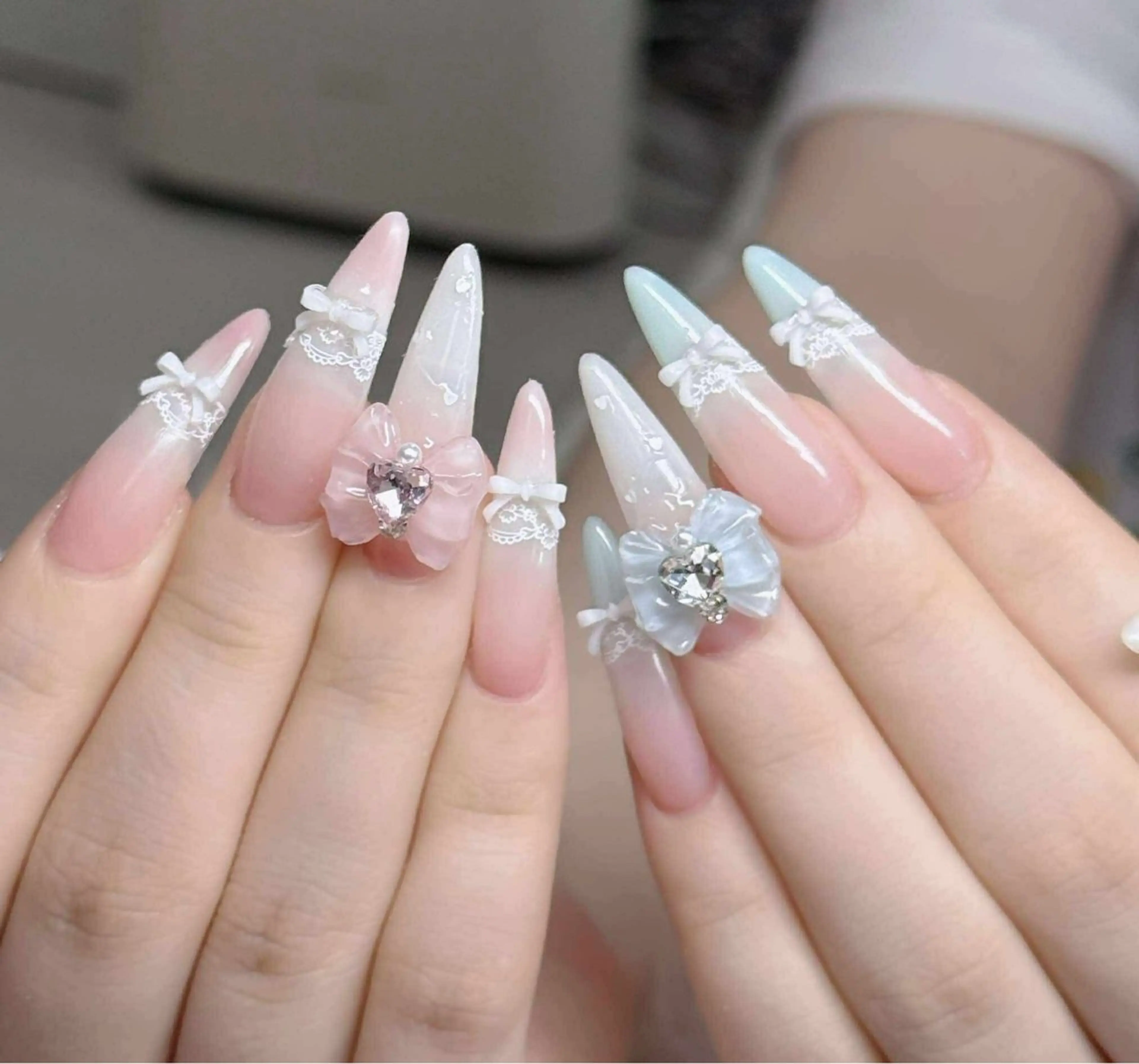 ネイル ANH NAIL ゴテゴテ専門店💎のネイルデザイン