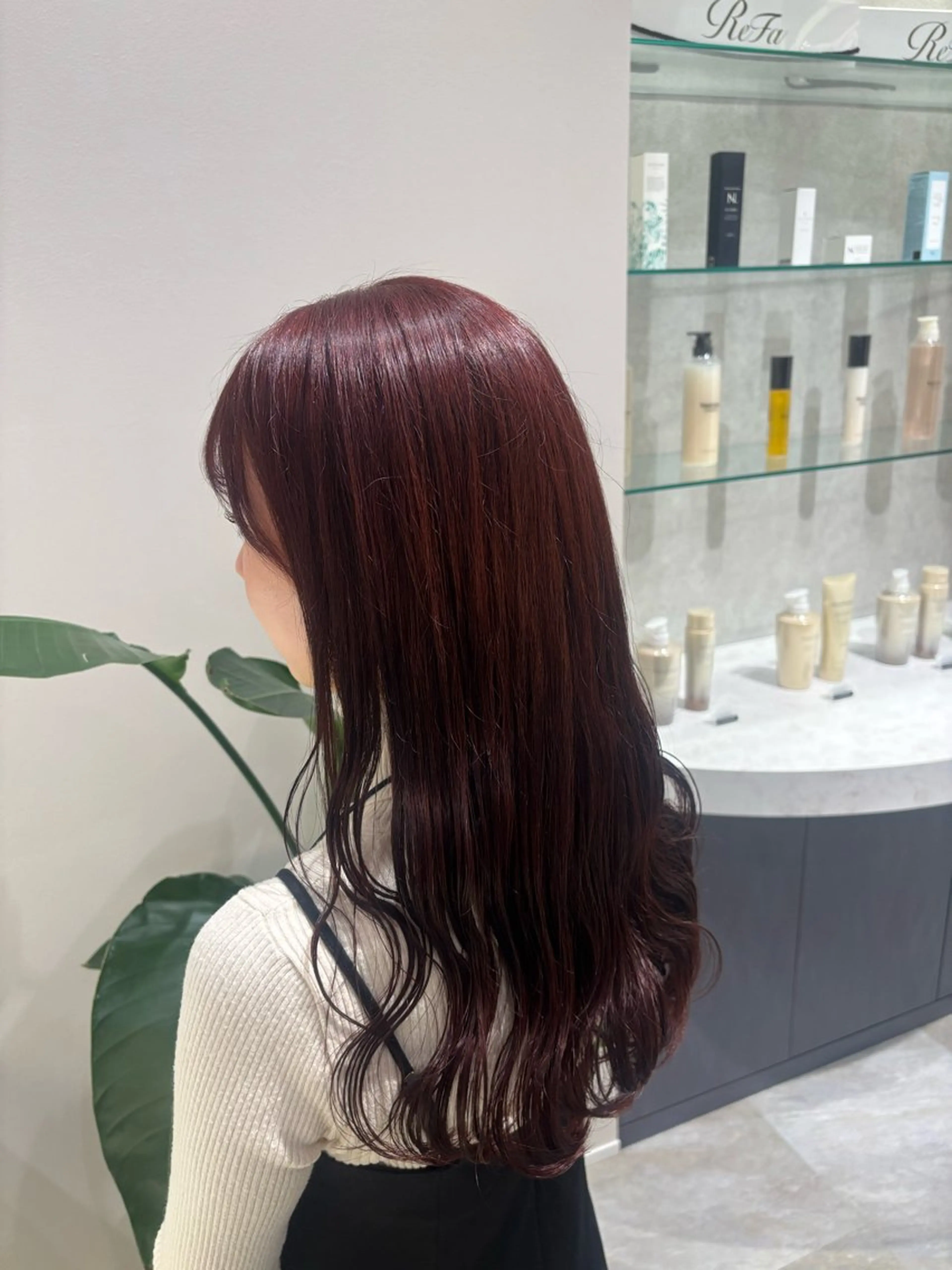 ロング ヘアカラー 武富 果音のヘアスタイル