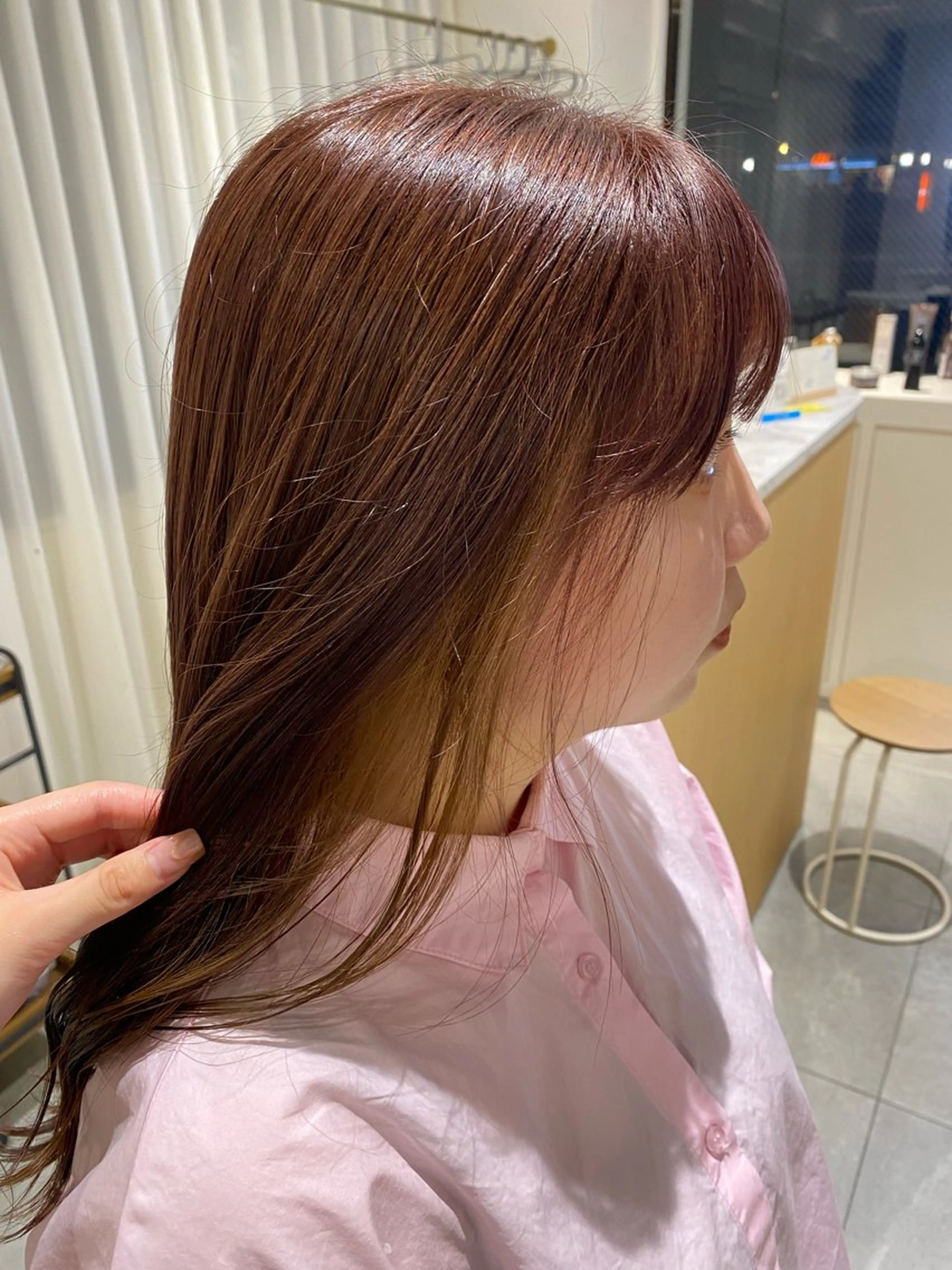 カラー knock所属・knock　國友 華乃のヘアスタイル