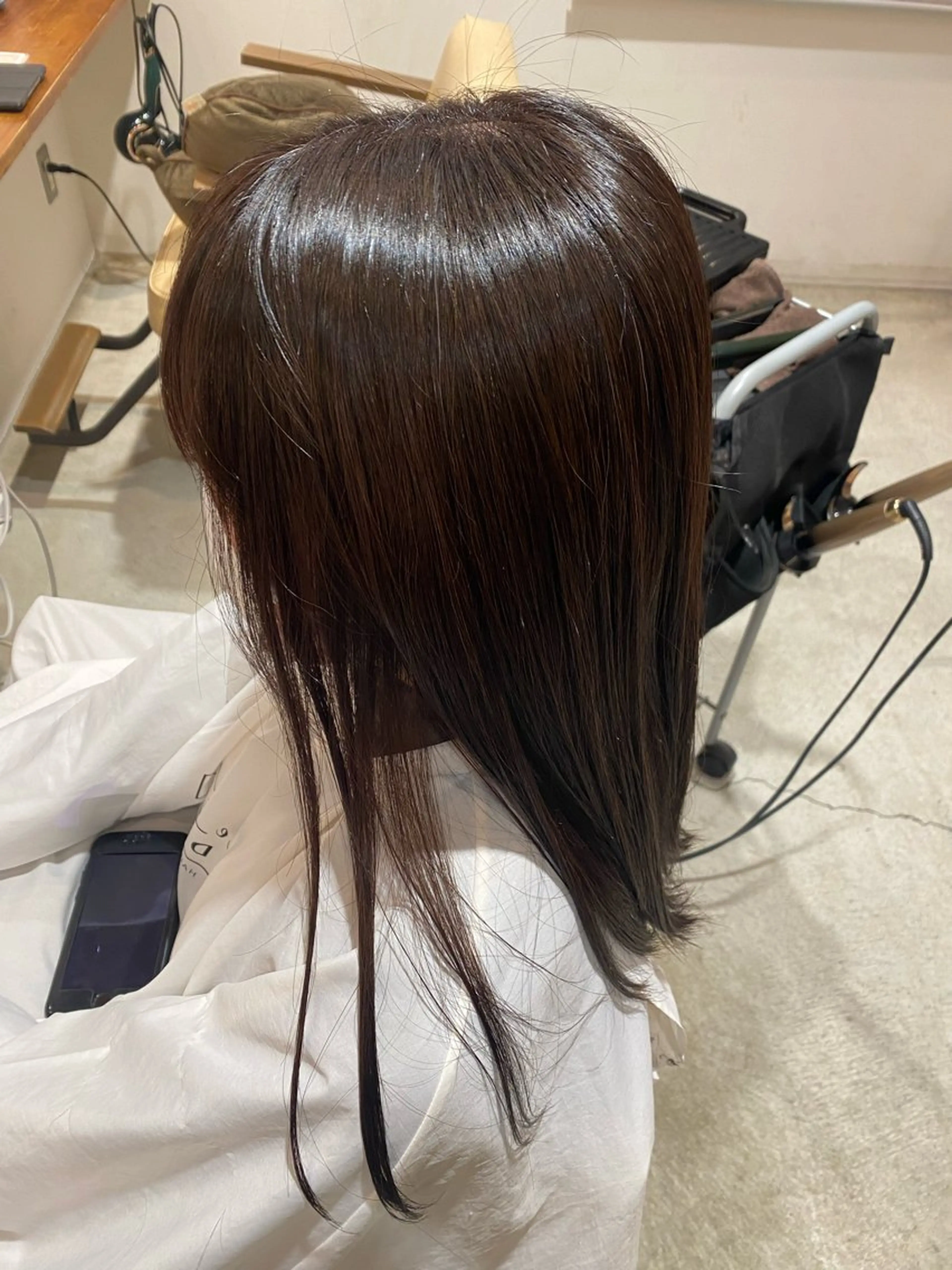 カラー dress nanamiのヘアスタイル