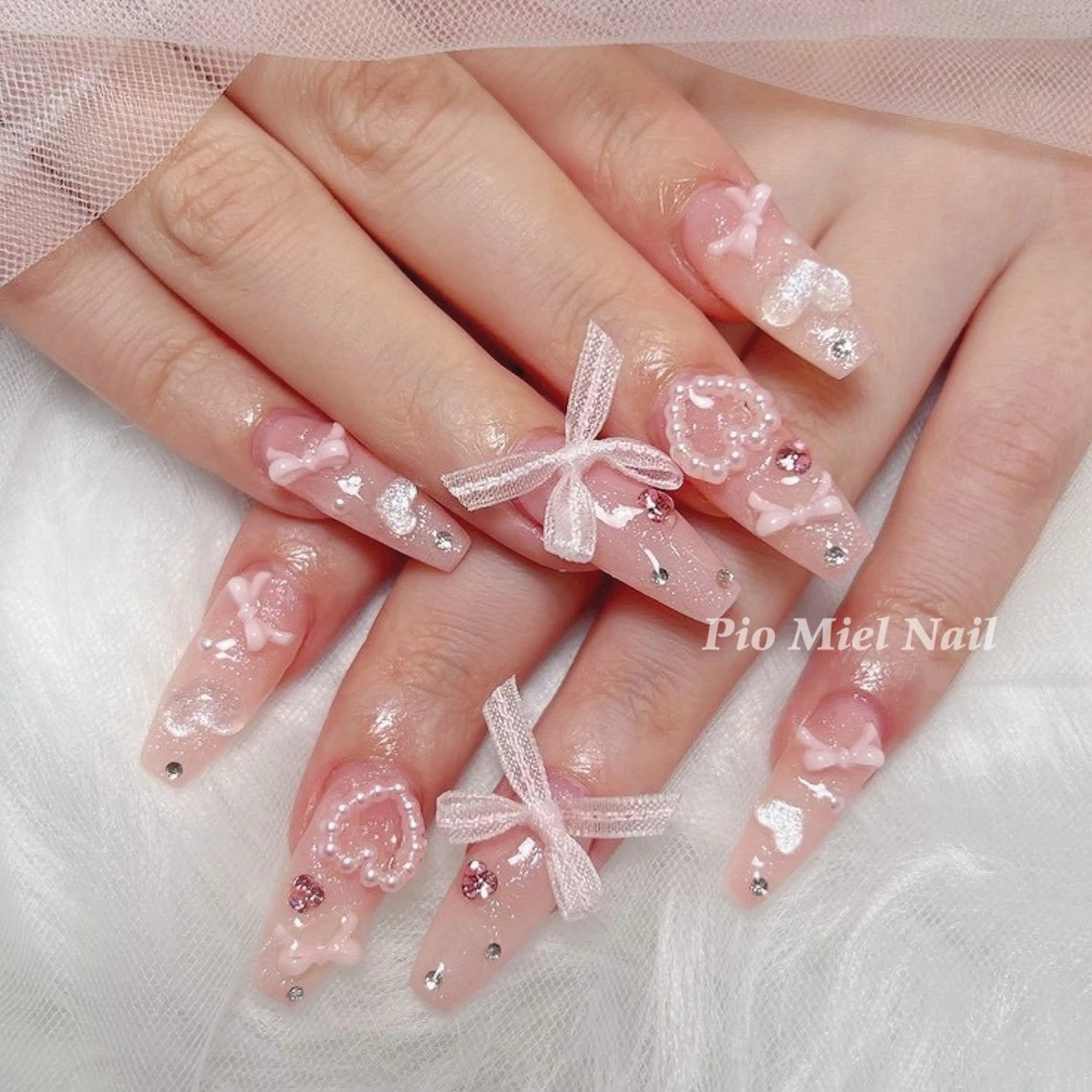 ネイル ハンドネイル HANA 長さだしのネイルデザイン