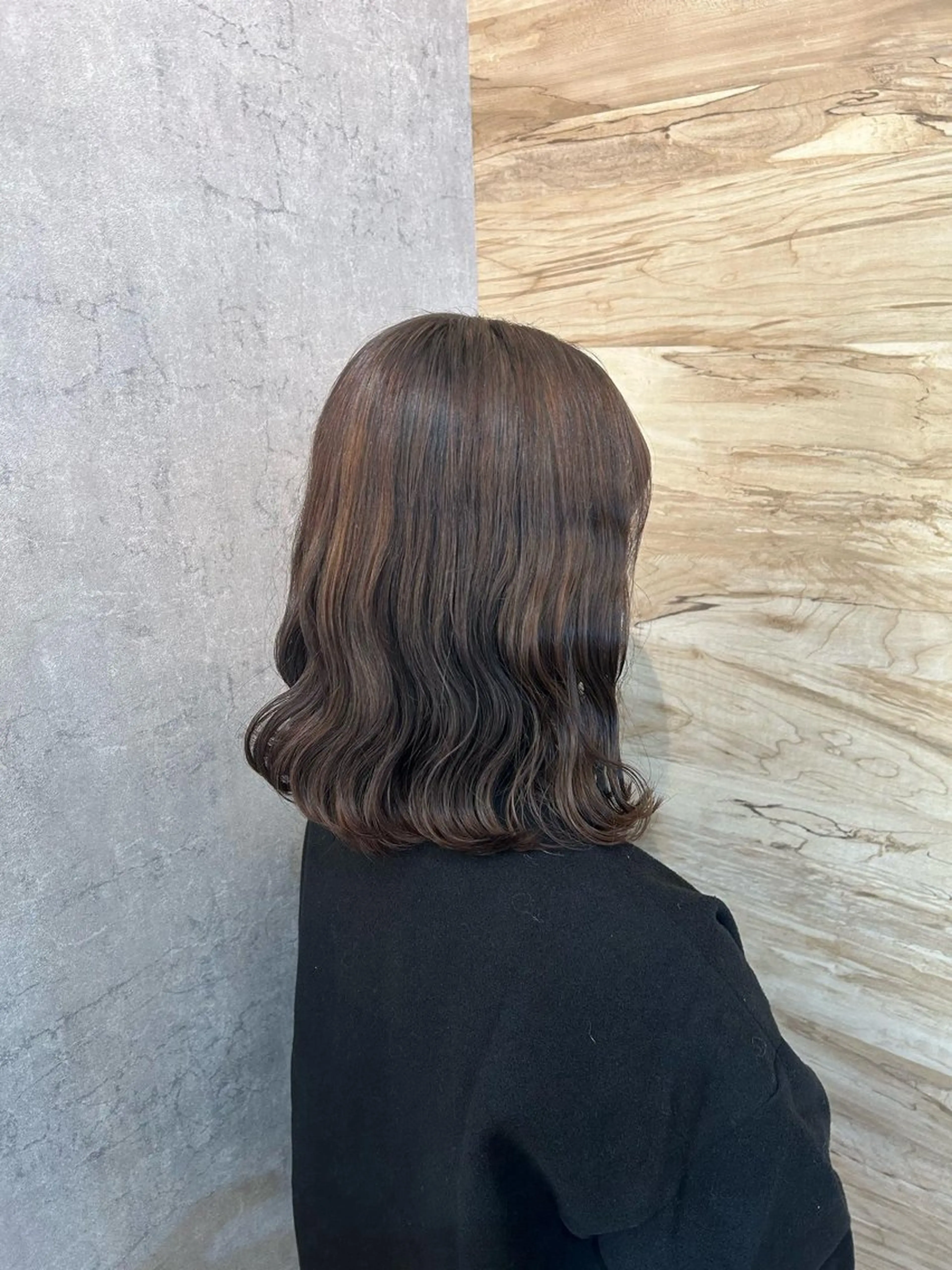 ミディアム カラー グレージュ suri-ru hair【スリールヘアー】所属・FURUSAWA AOIのヘアスタイル