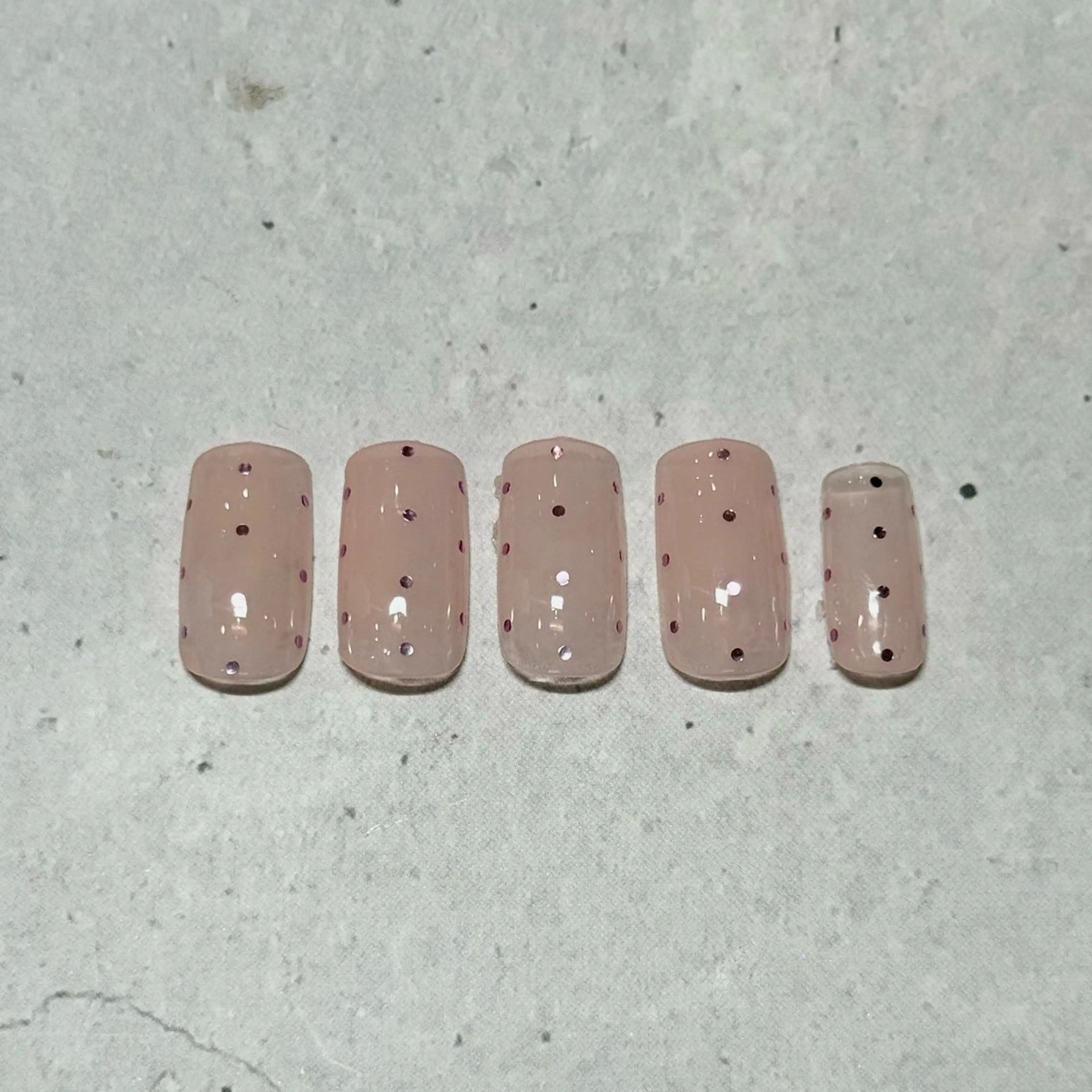 ネイル ハンドネイル chika .のネイルデザイン