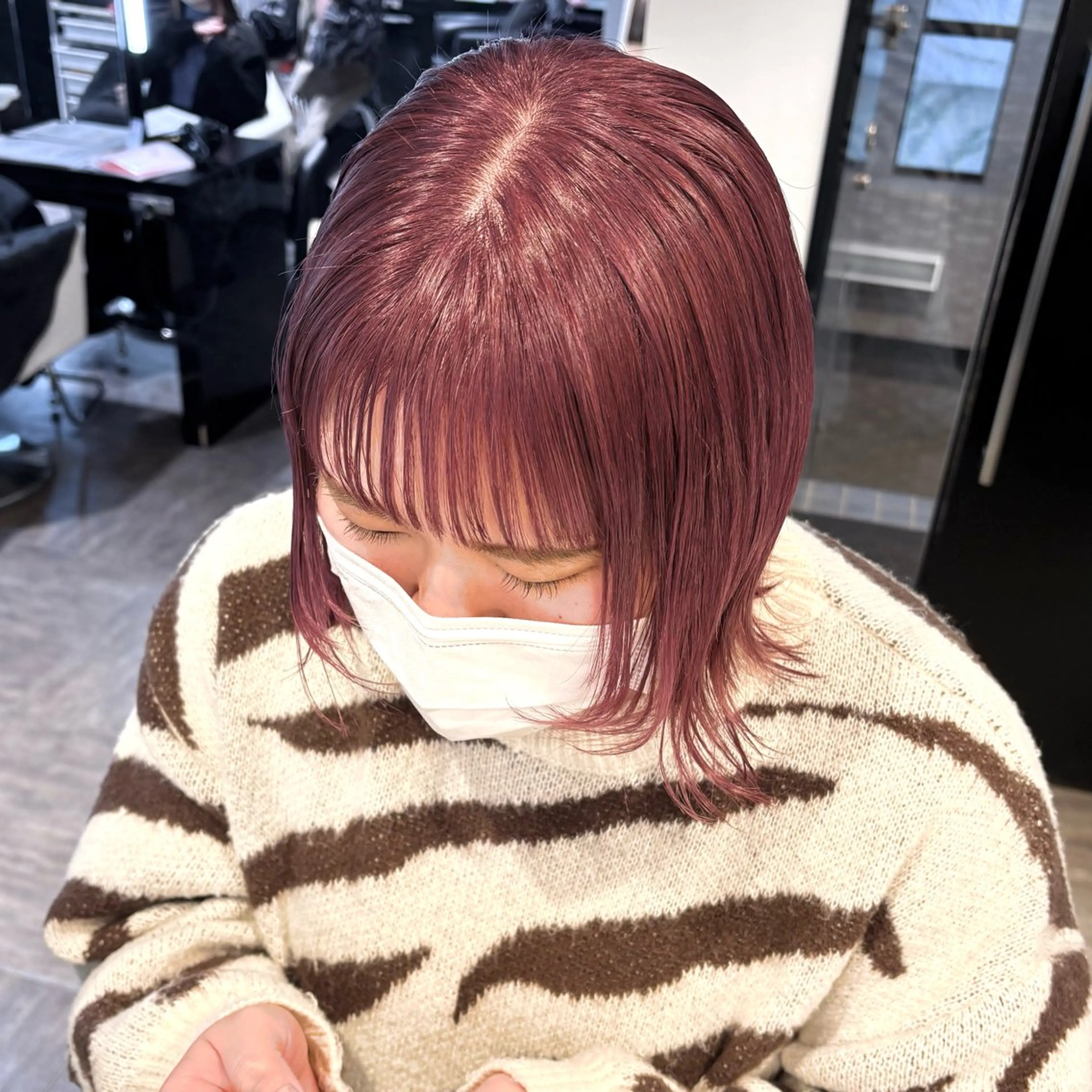 ショート カラー ベージュカラー ダブルカラー ピンクカラー ピンクベージュ ボブ ヘアカラー トリートメント 🖤大人可愛い⌇ 𝐑 𝐈 𝐎🖤のヘアスタイル
