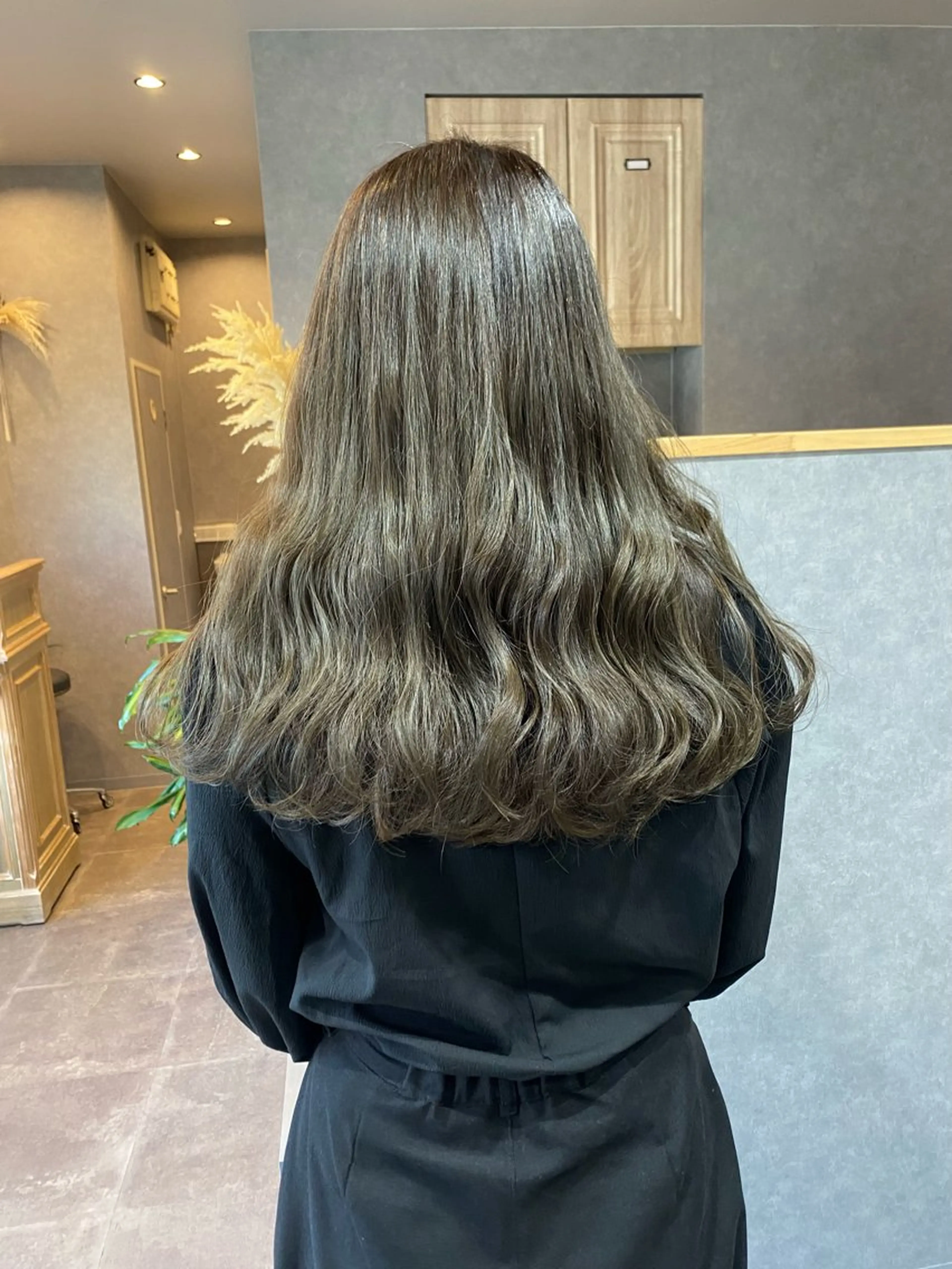 ミディアム mare所属・＊＊＊ natsumiのヘアスタイル