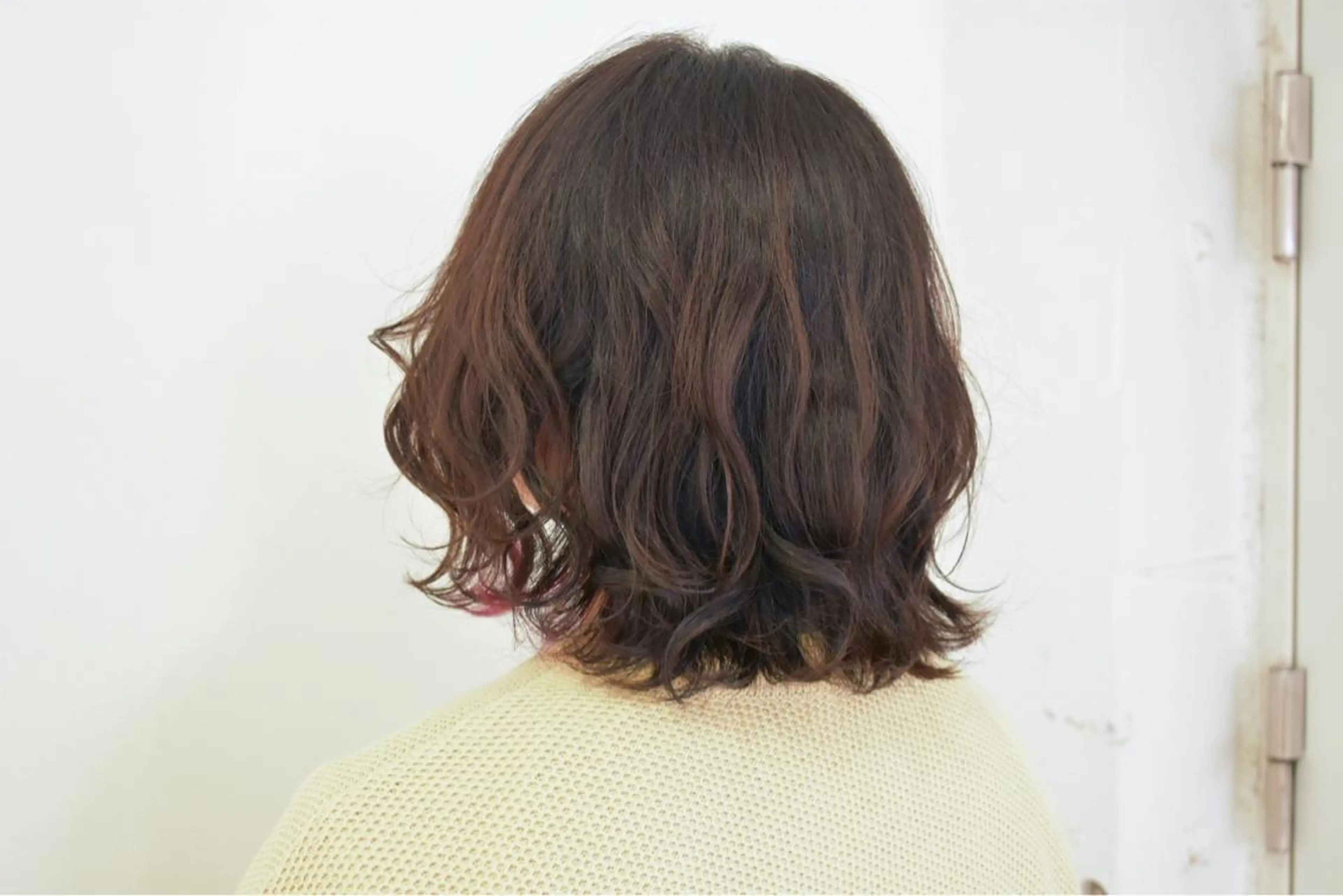 ミディアム カラー タカハシ ハヤトのヘアスタイル
