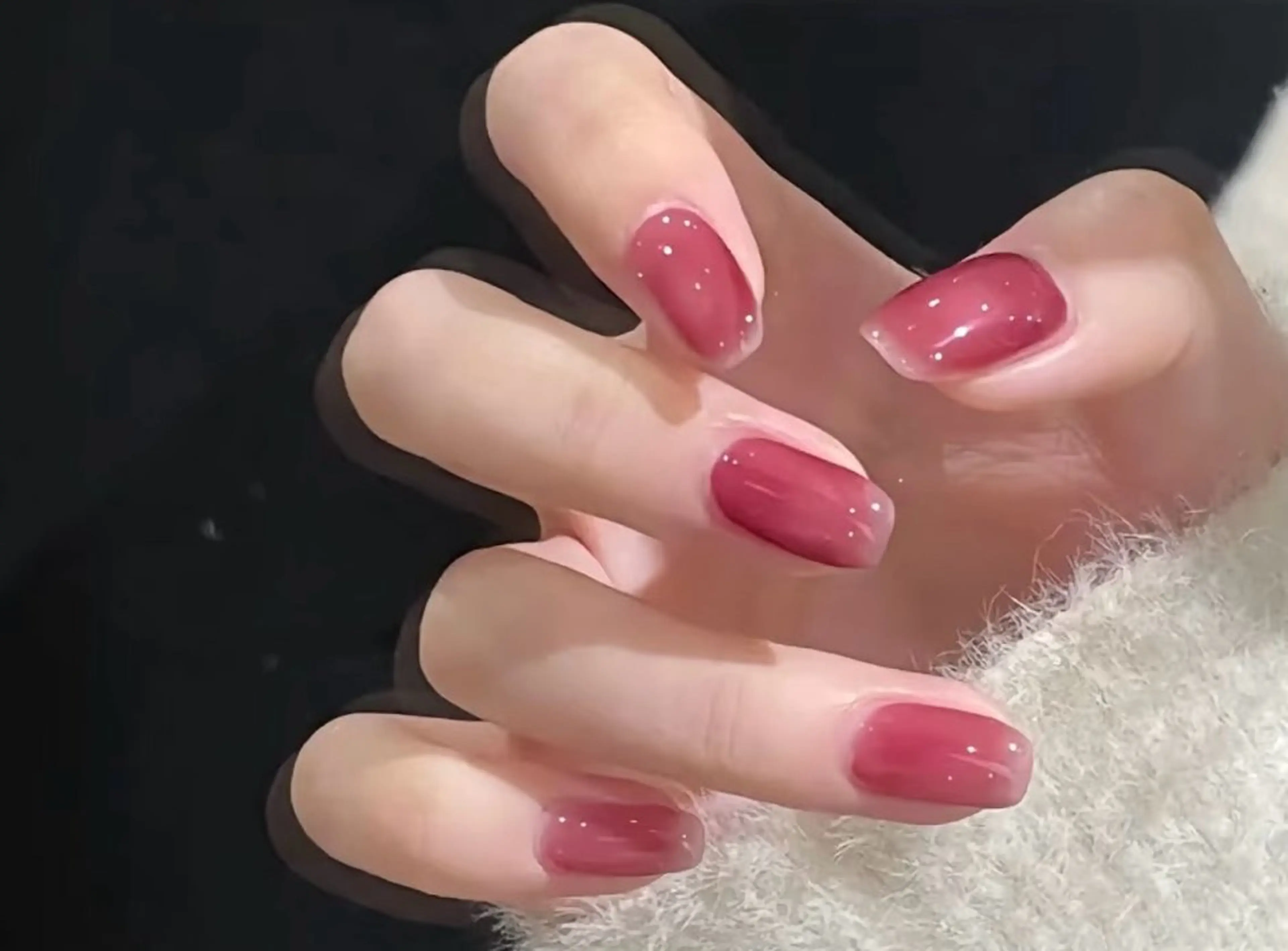 ネイル 高木 維麗絲のネイルデザイン