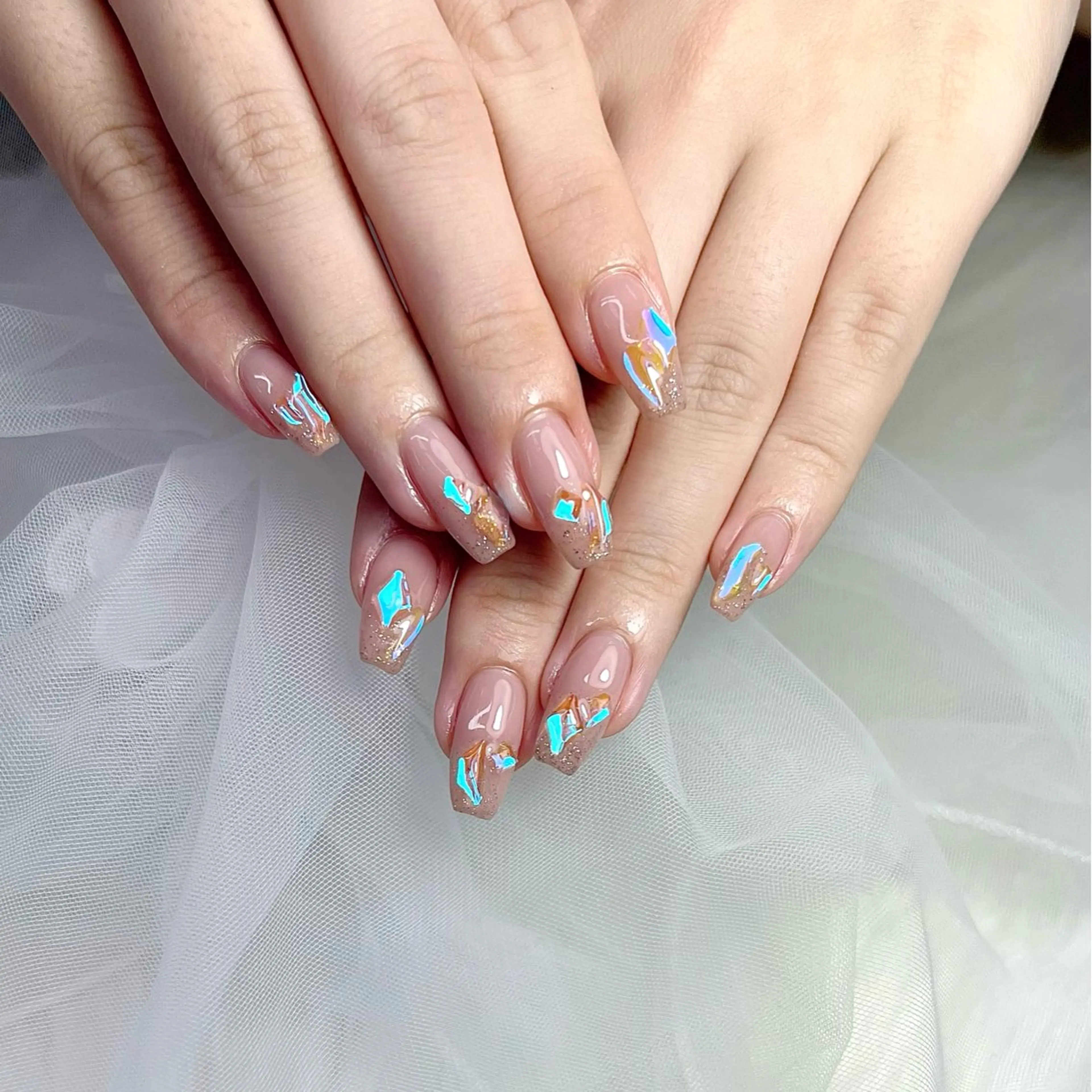 ネイル 氷ネイル・うるうるネイル ハンドネイル Lino+ ネイル&よもぎ蒸しのネイルデザイン