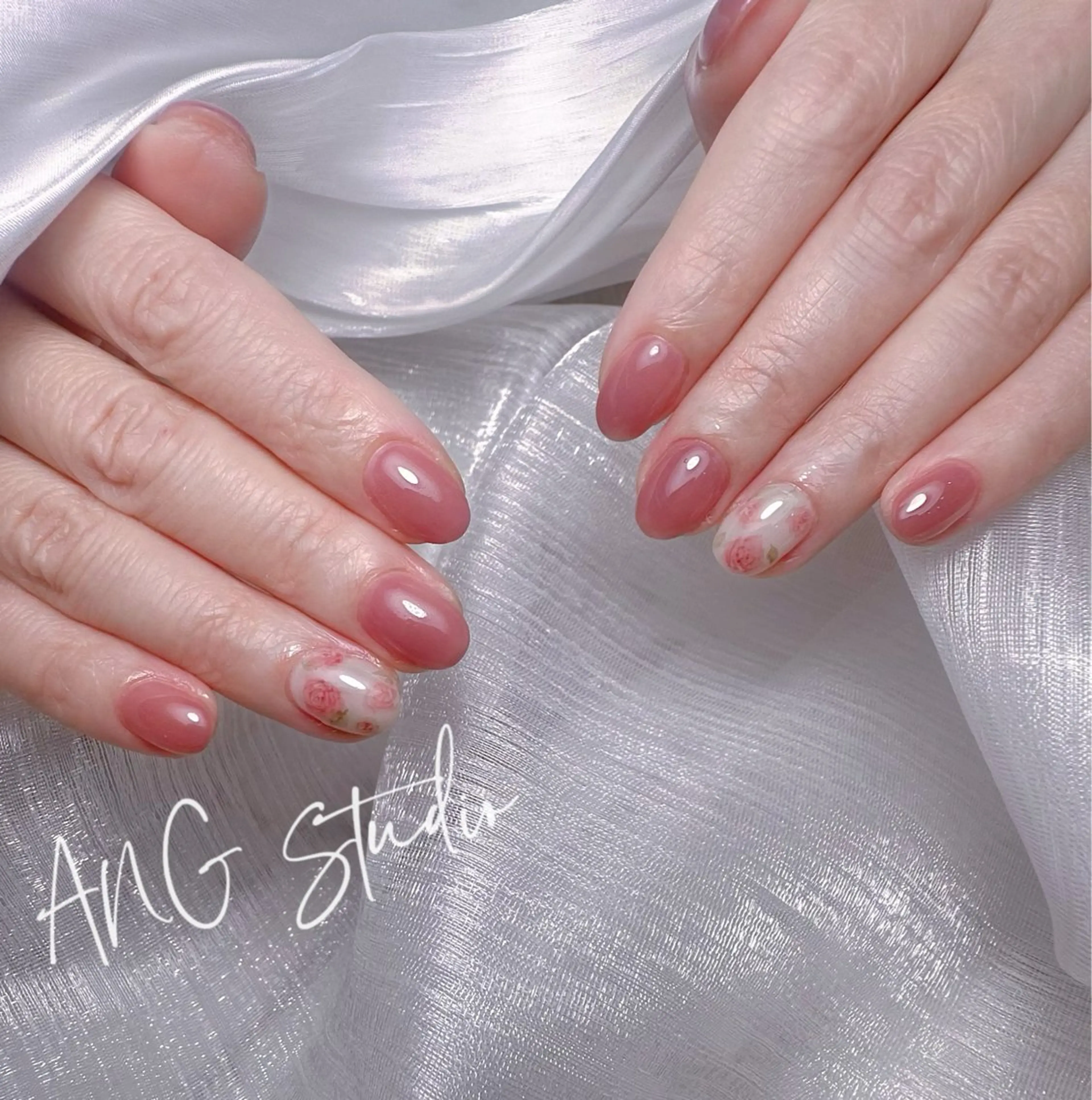 ネイル ハンドネイル ハンドケア ANG Studioのネイルデザイン