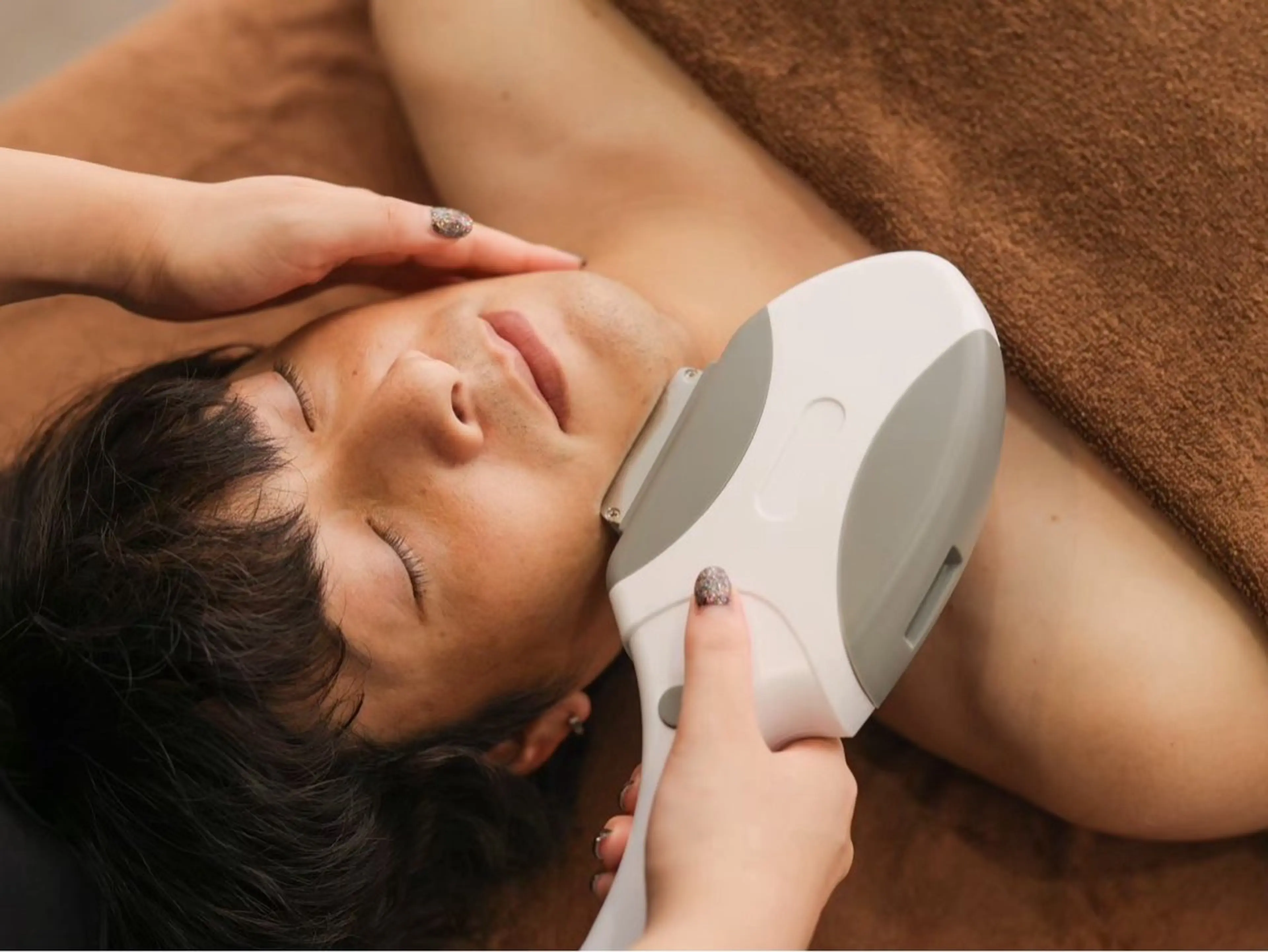 男の身だしなみ🧔🏻髭脱毛✨️の写真