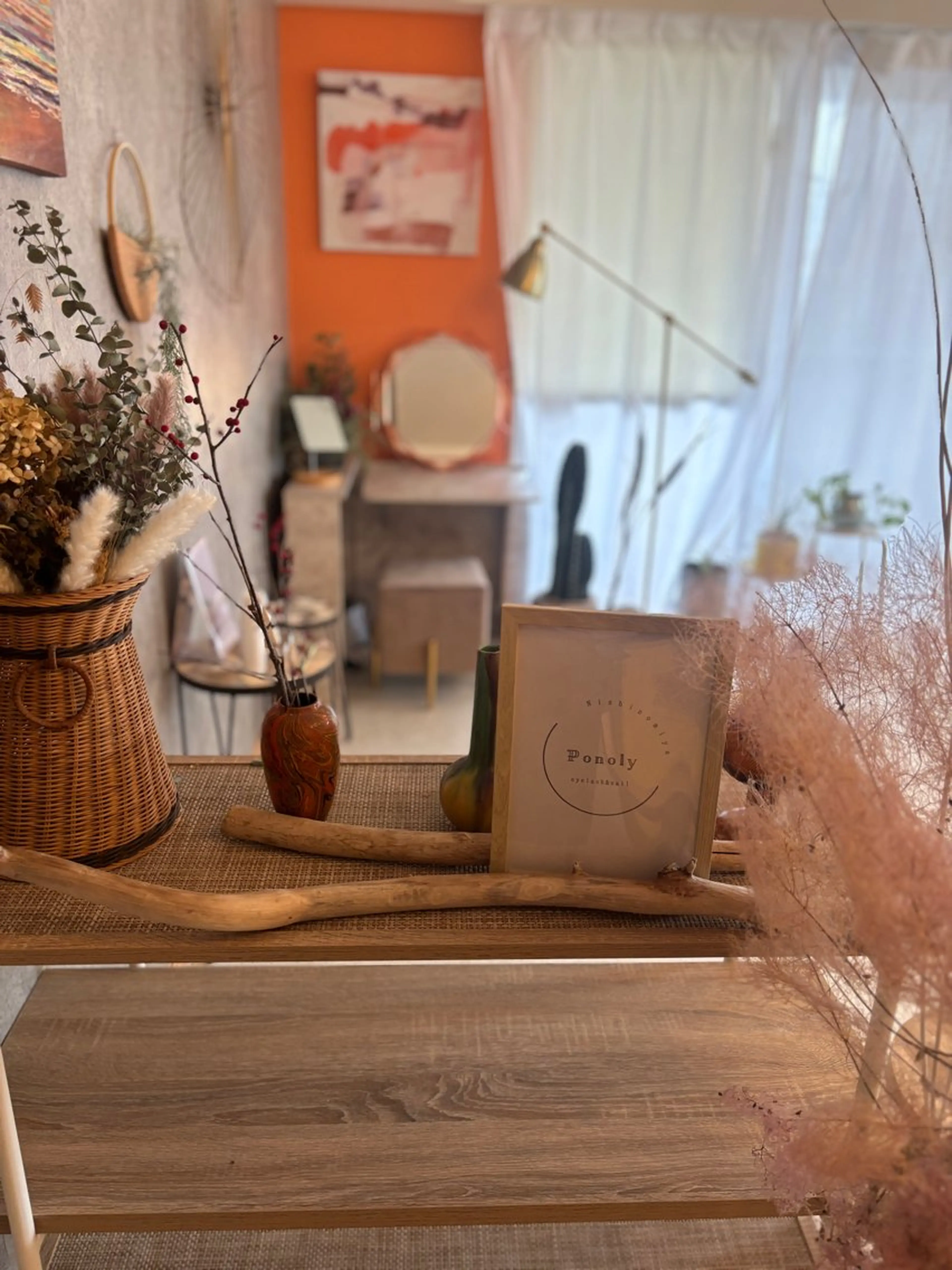 マツエク・マツパ eyelash Ponolyの眉毛・アイブロウイメージ