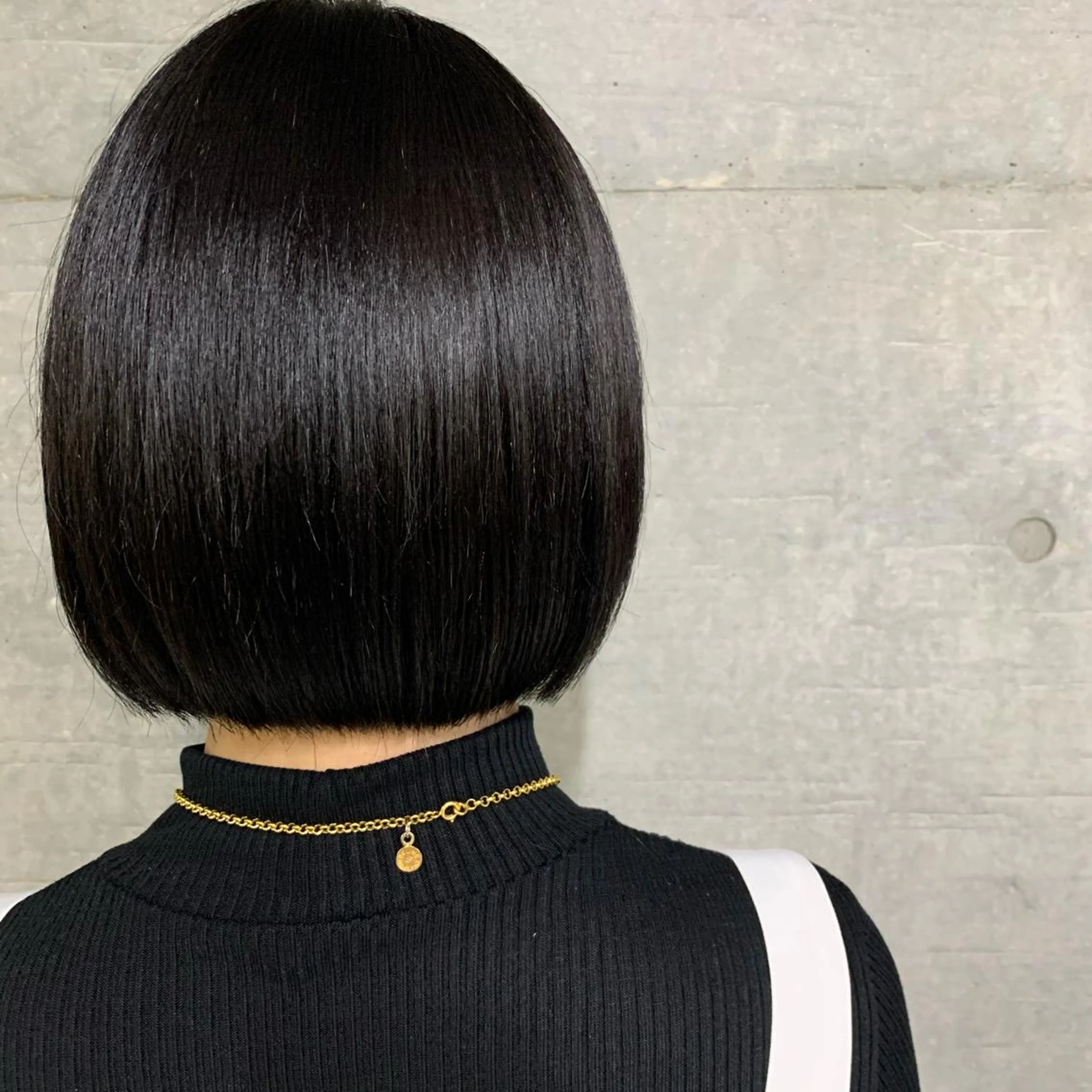 ショート カラー Lome'所属・✨ブリーチマスター✨ オクヤマヨウスケのヘアスタイル