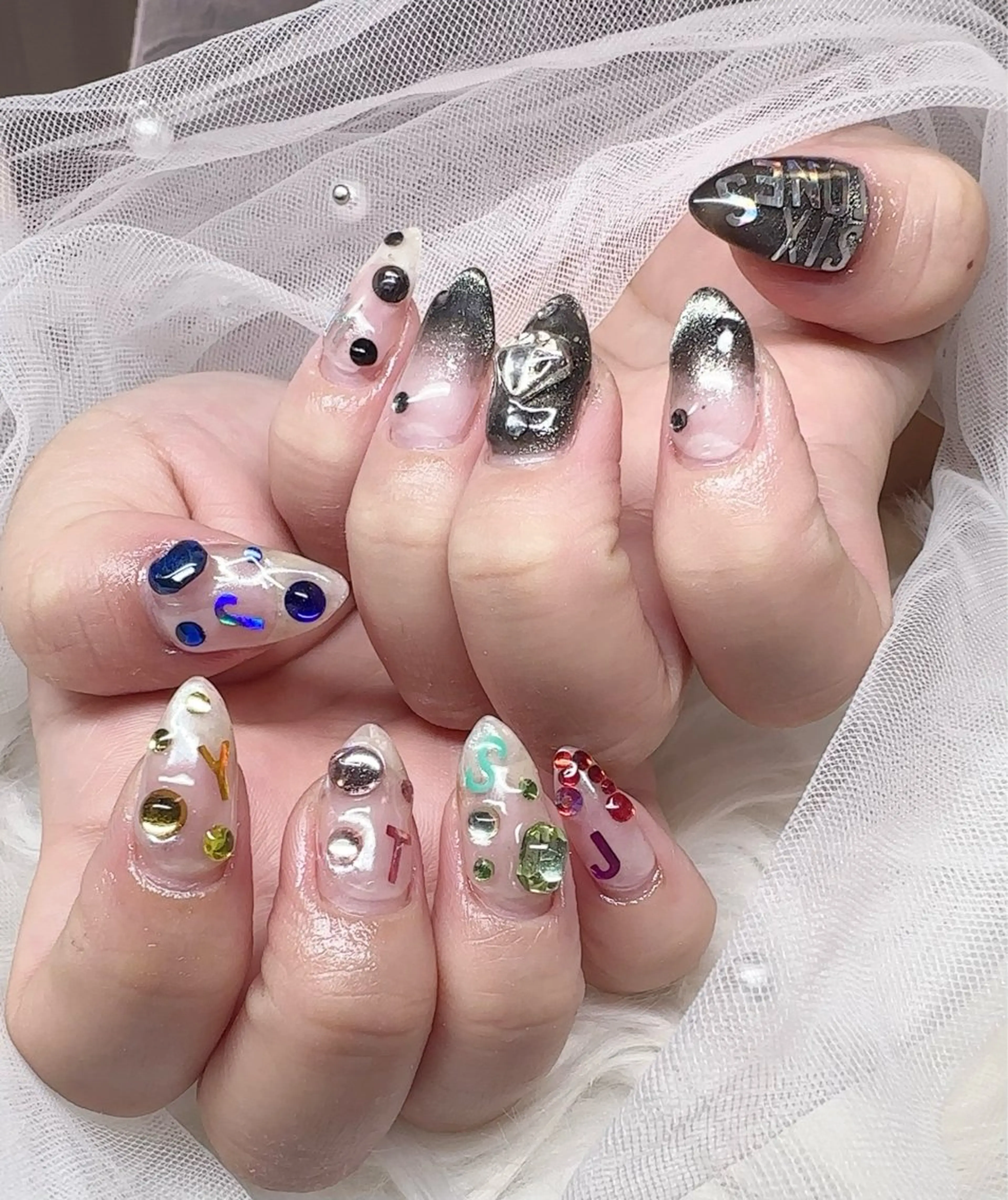 ネイル ハンドネイル Rave所属・touma Rinaのネイルデザイン