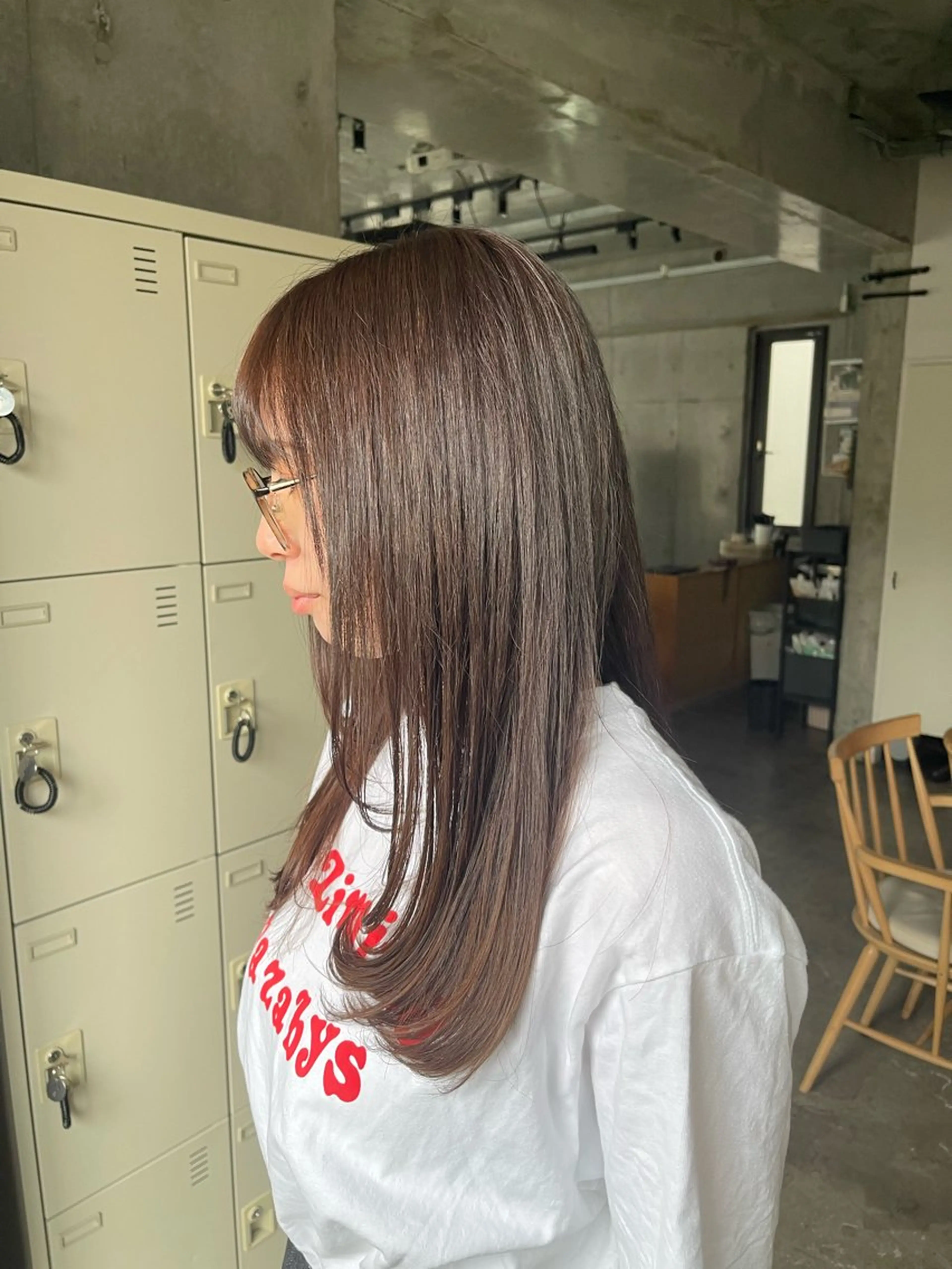 セミロング カラー ブラウンカラー 顔周りカット レイヤーカット トリートメント まとまるレイヤー カット/透明感カラーのヘアスタイル