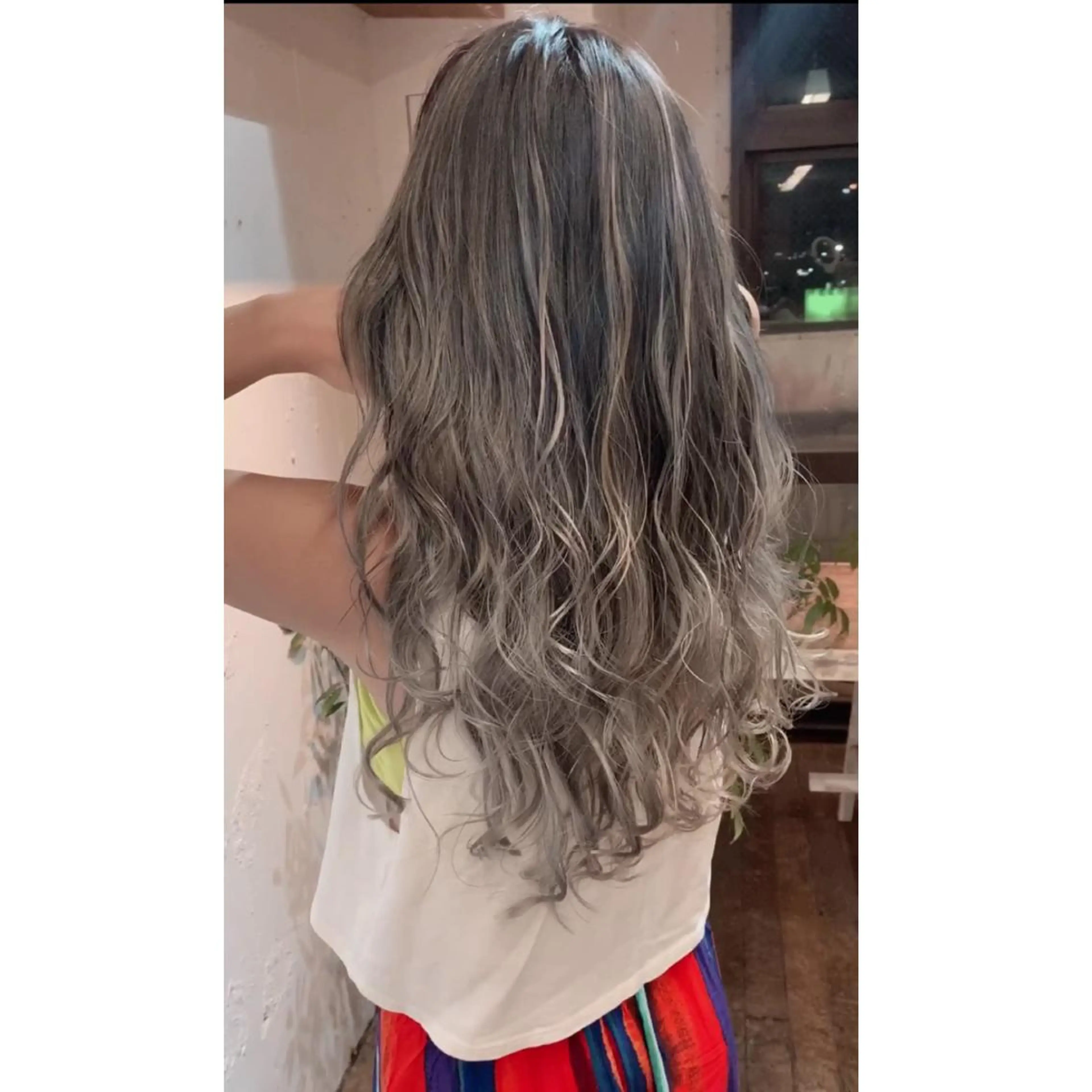 カラー バレイヤージュ ハイライトカラー Beyond（kitaro）所属・石井辰功也 フリーランス美容師のヘアスタイル