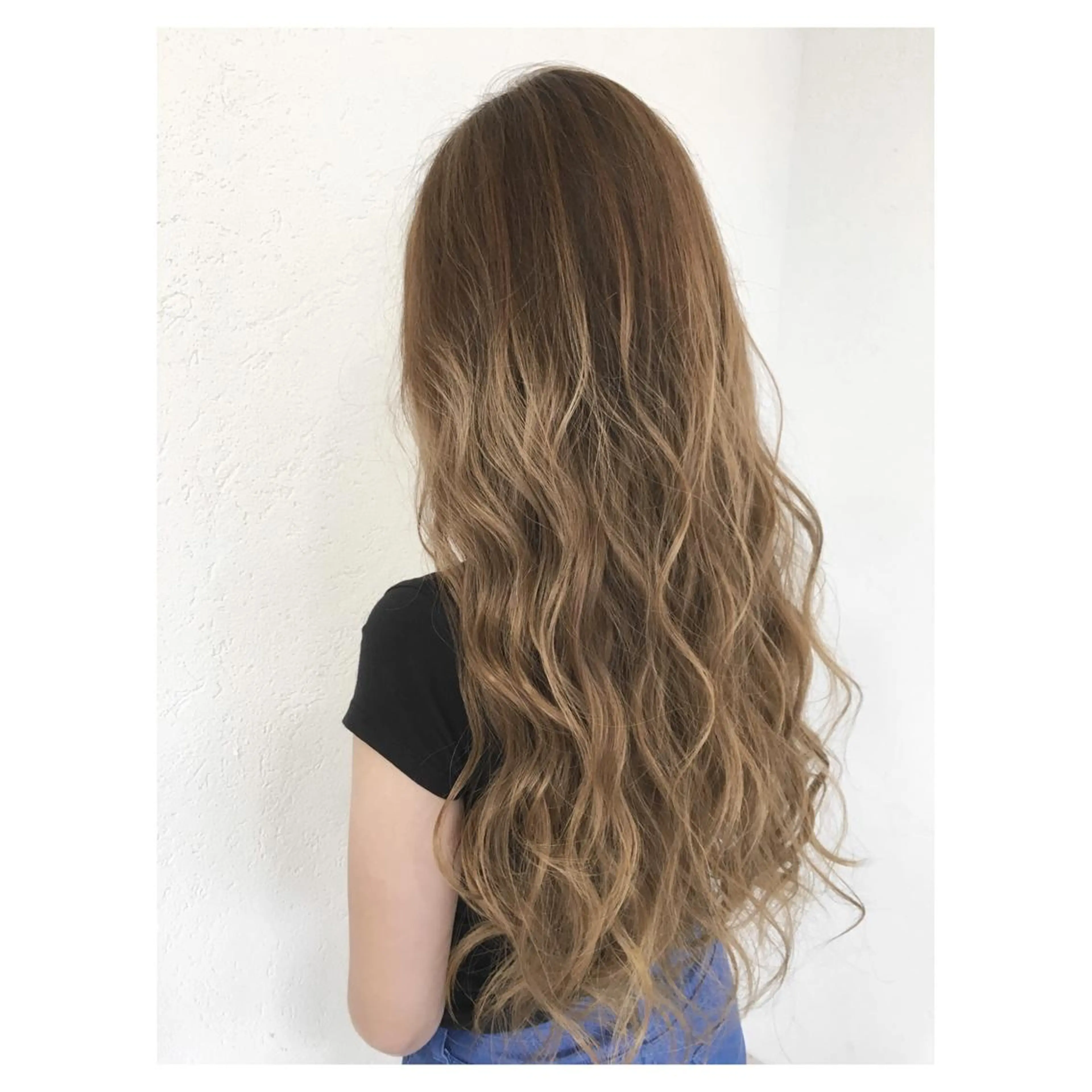 ロング カラー マツエク・マツパ biscohair 髪にドラマを。のヘアスタイル