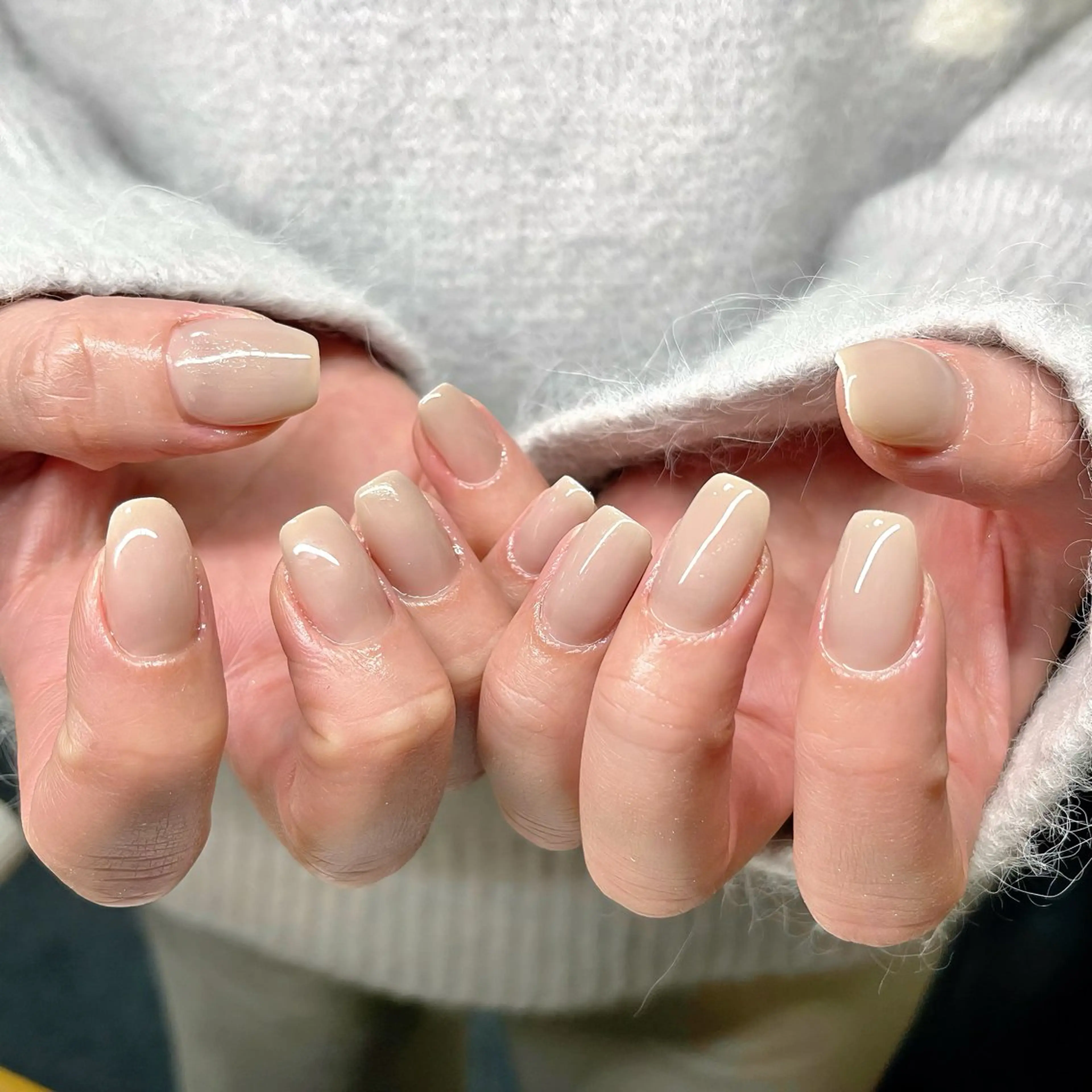 ネイル チークネイル フレンチネイル ハート ラメ(グリッター) ニュアンスネイル ハンドネイル ハンドケア 🫧OPELIA NAIL渋谷🫧のネイルデザイン