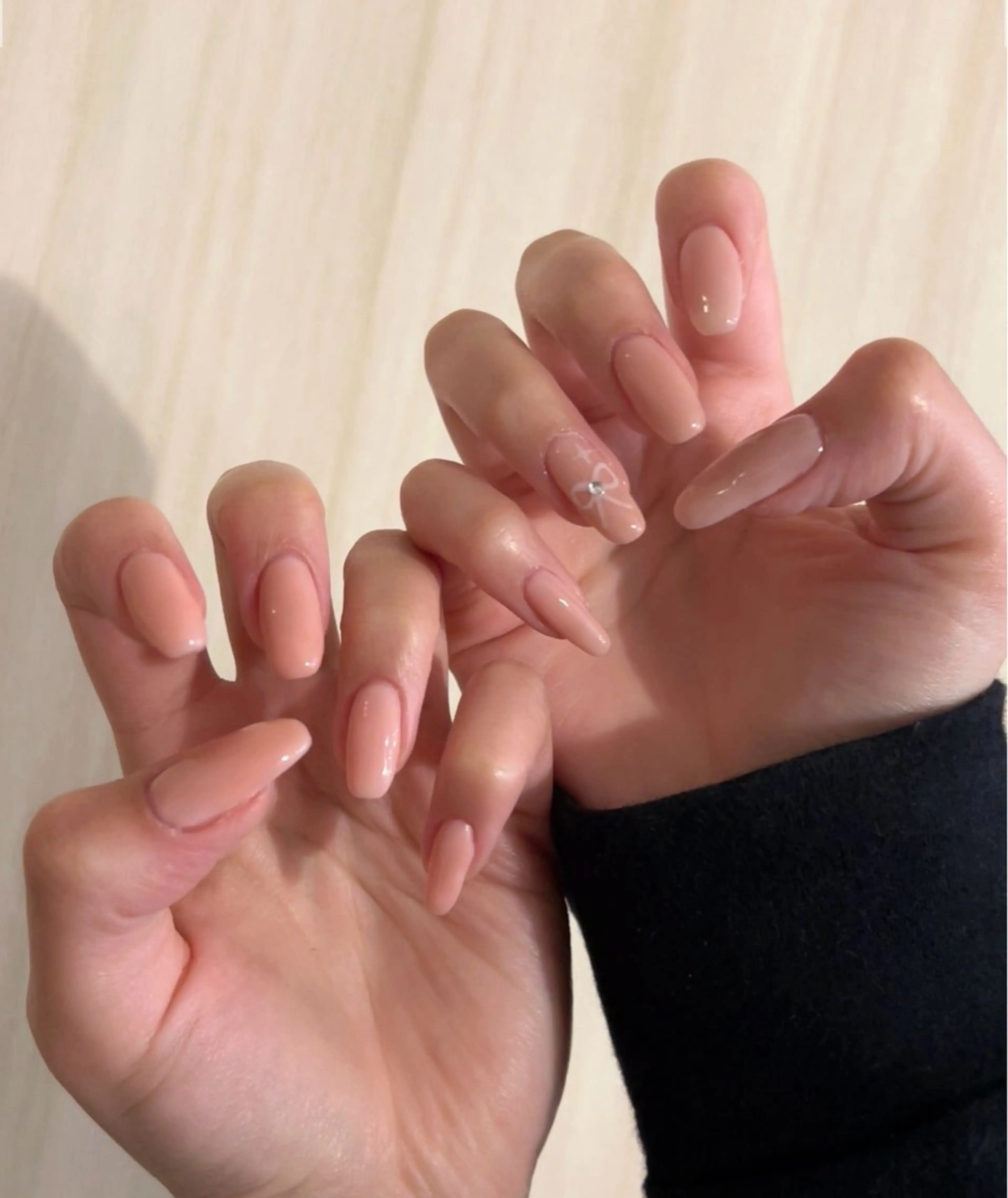 ネイル esNAIL新宿西口店所属・I mokaのネイルデザイン