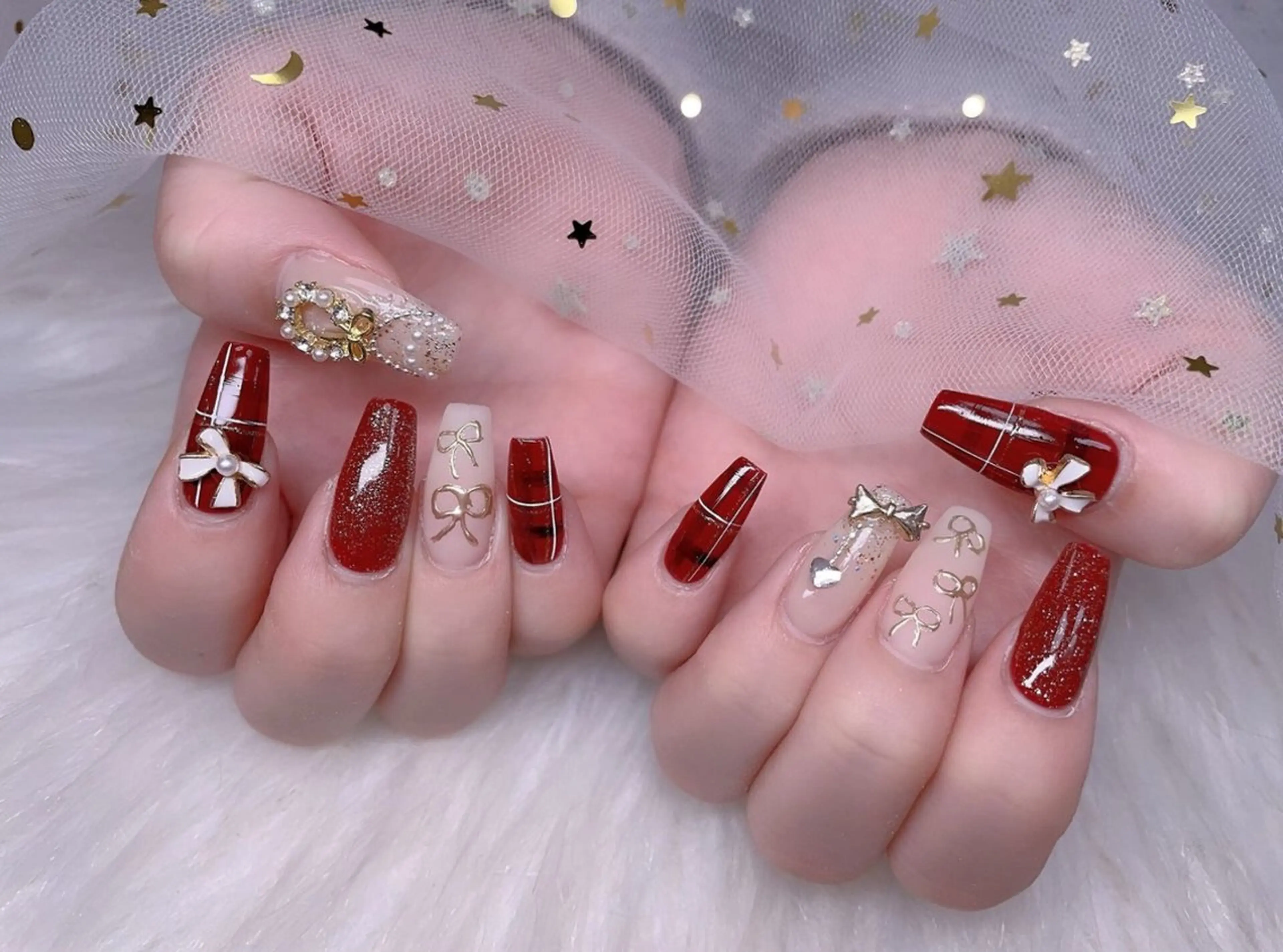 ネイル オーロラネイル フットネイル 韓国ネイル ラメ(グリッター) ラメグラデーション ハンドネイル Luna nail salon新小岩のネイルデザイン