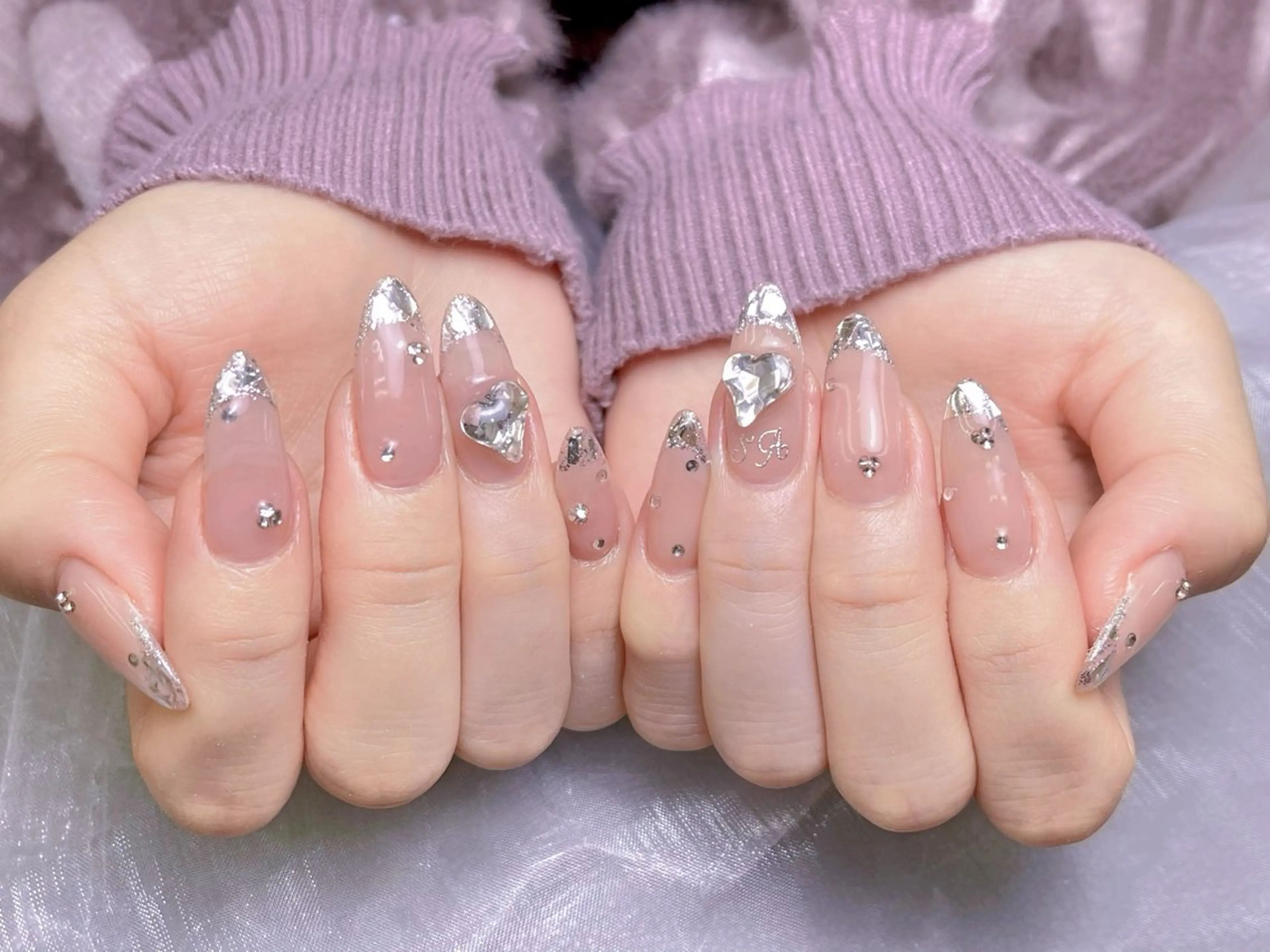 メンズ ネイル メンズ韓国風 アートネイル フレンチネイル ジェルネイル キラキラネイル ハンドネイル Bloom スカルプ専門店のネイルデザイン