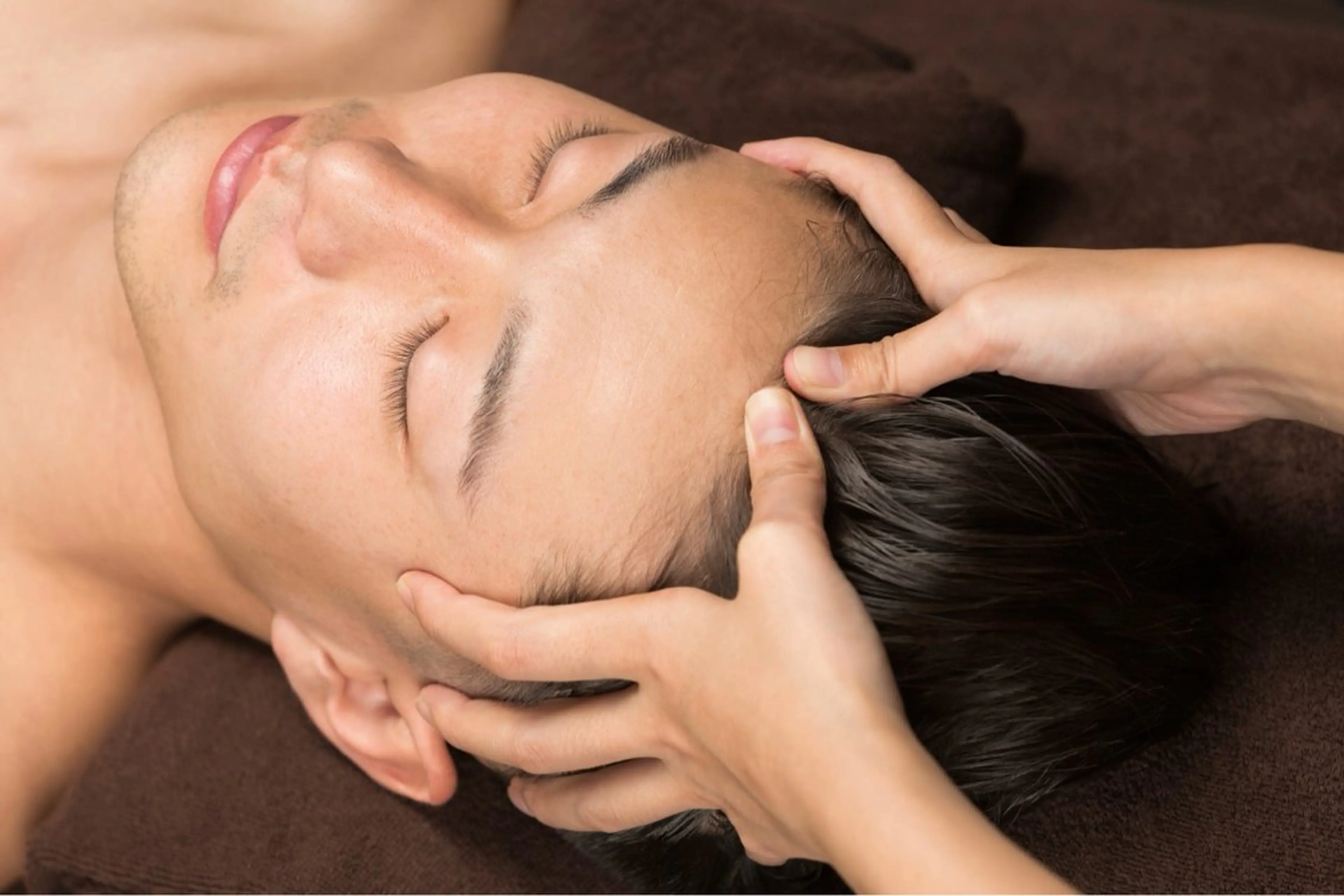 【メンズ】小顔で垢抜け🧸頭蓋骨小顔矯正＆整顔＋炭酸頭皮美容液  首肩クリームマッサージ付の写真