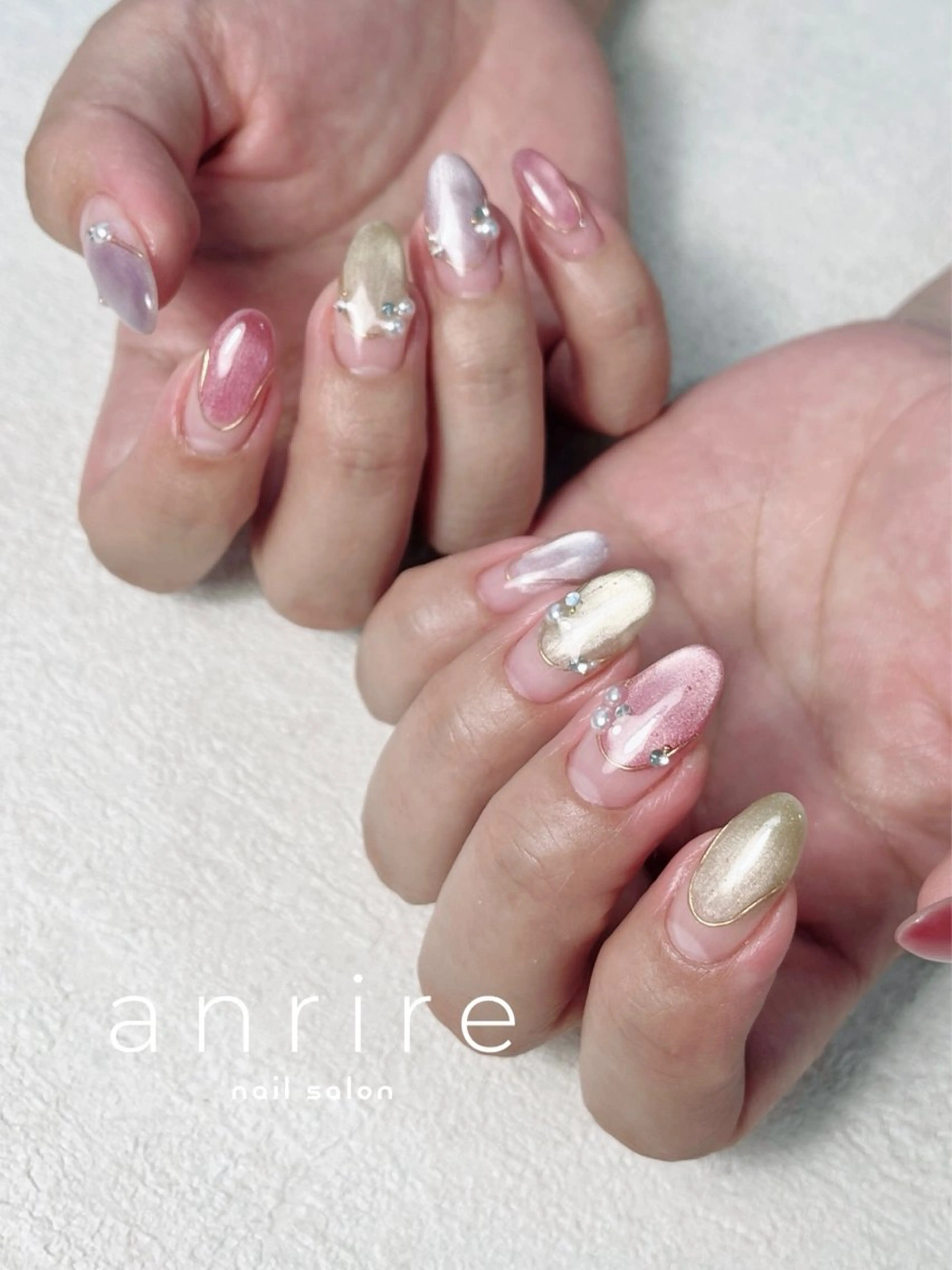 ネイル フレンチネイル ジェルネイル キラキラネイル マグネットネイル マグネットフレンチ ハンドネイル nail salon anrire〜アンリール〜所属・nailsalon anrireのネイルデザイン