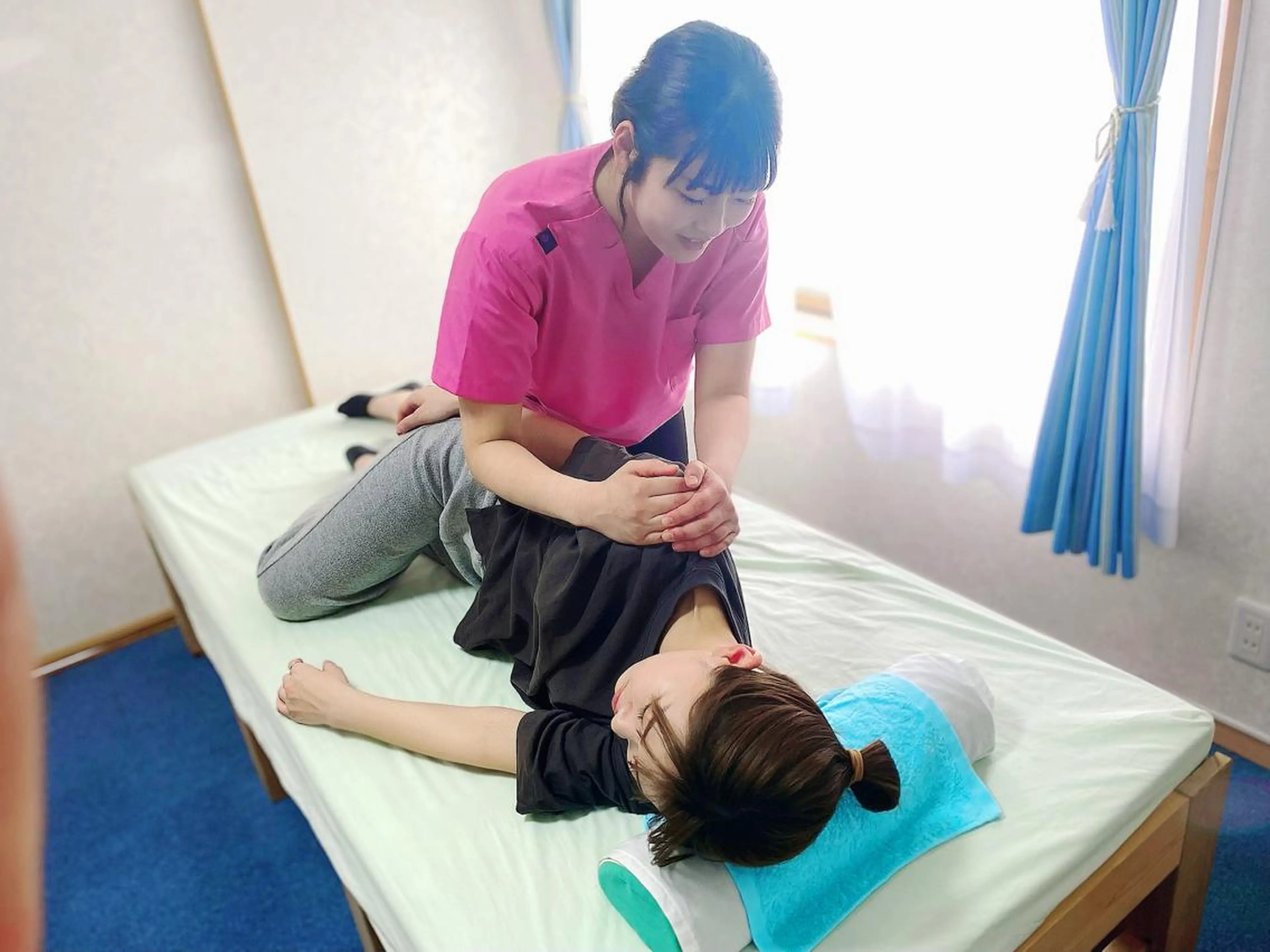 【人気No.1】全身カイロによる、骨盤矯正、姿勢矯正、腰痛、肩こり、頭痛、首痛などいたみの根本改善を目指し提案します！の写真