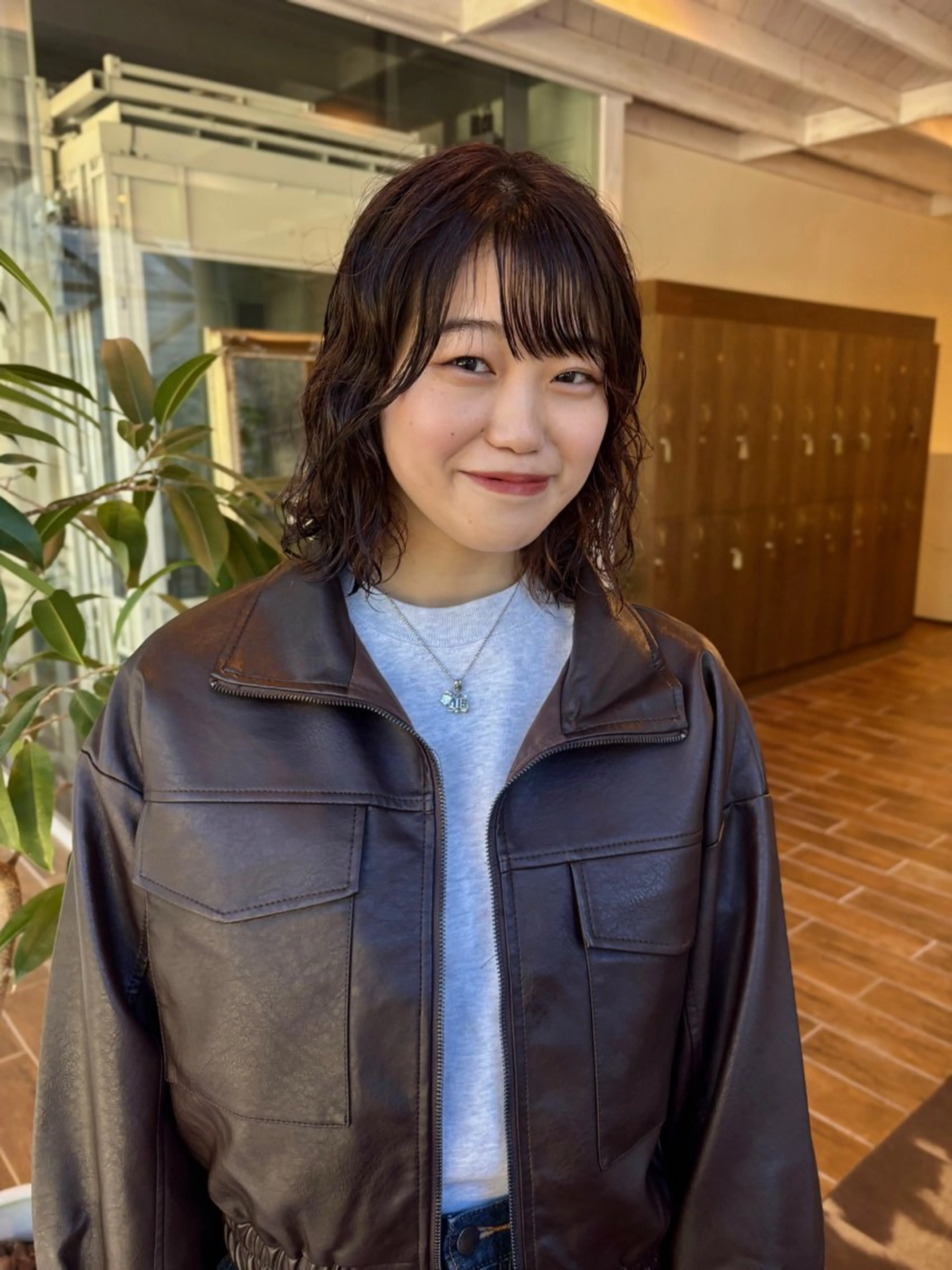 ミディアム パーマ パーマ ハイトーン/デザイン カラー/るいのヘアスタイル