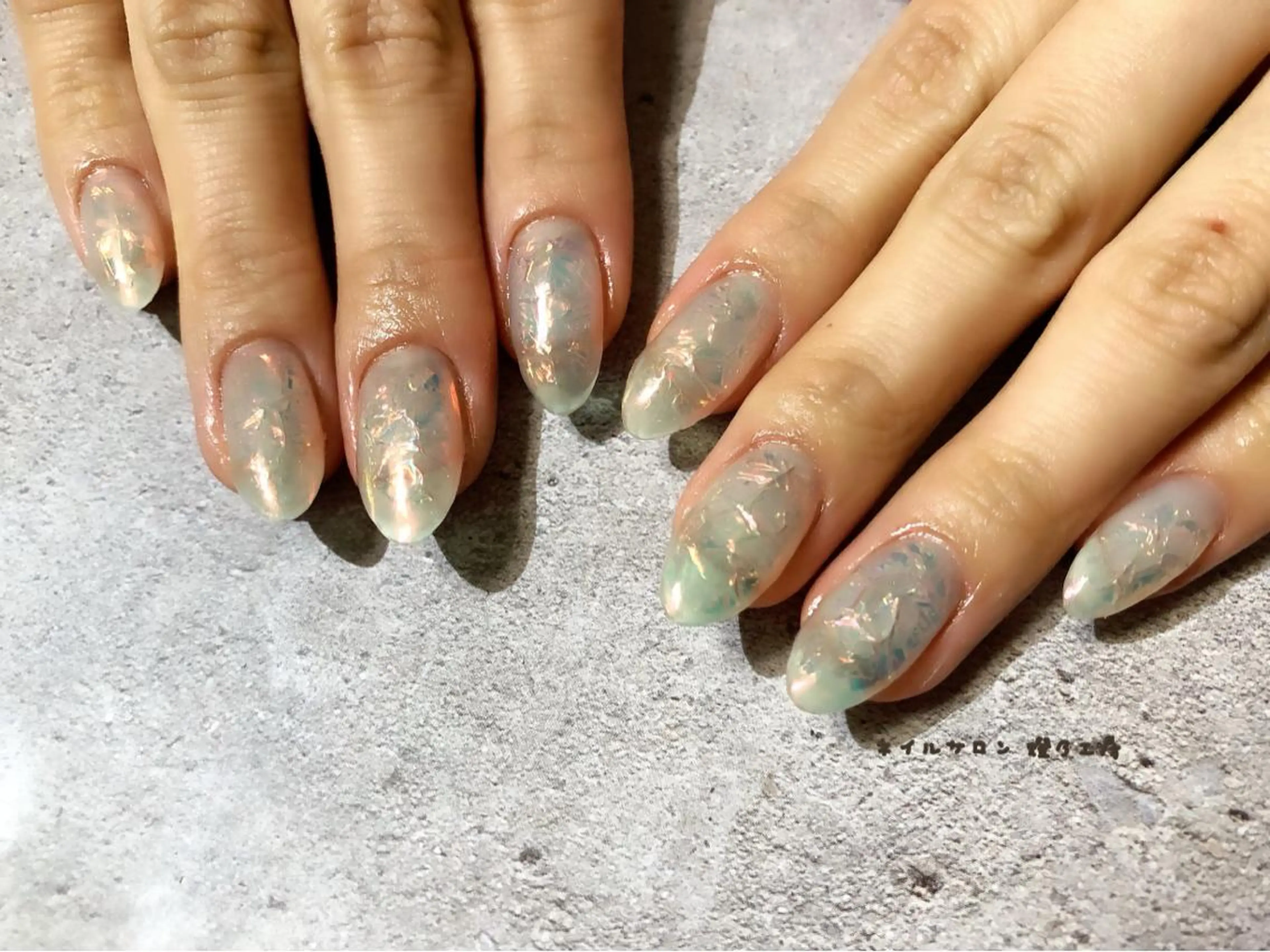 ネイル 伊藤 美里のネイルデザイン