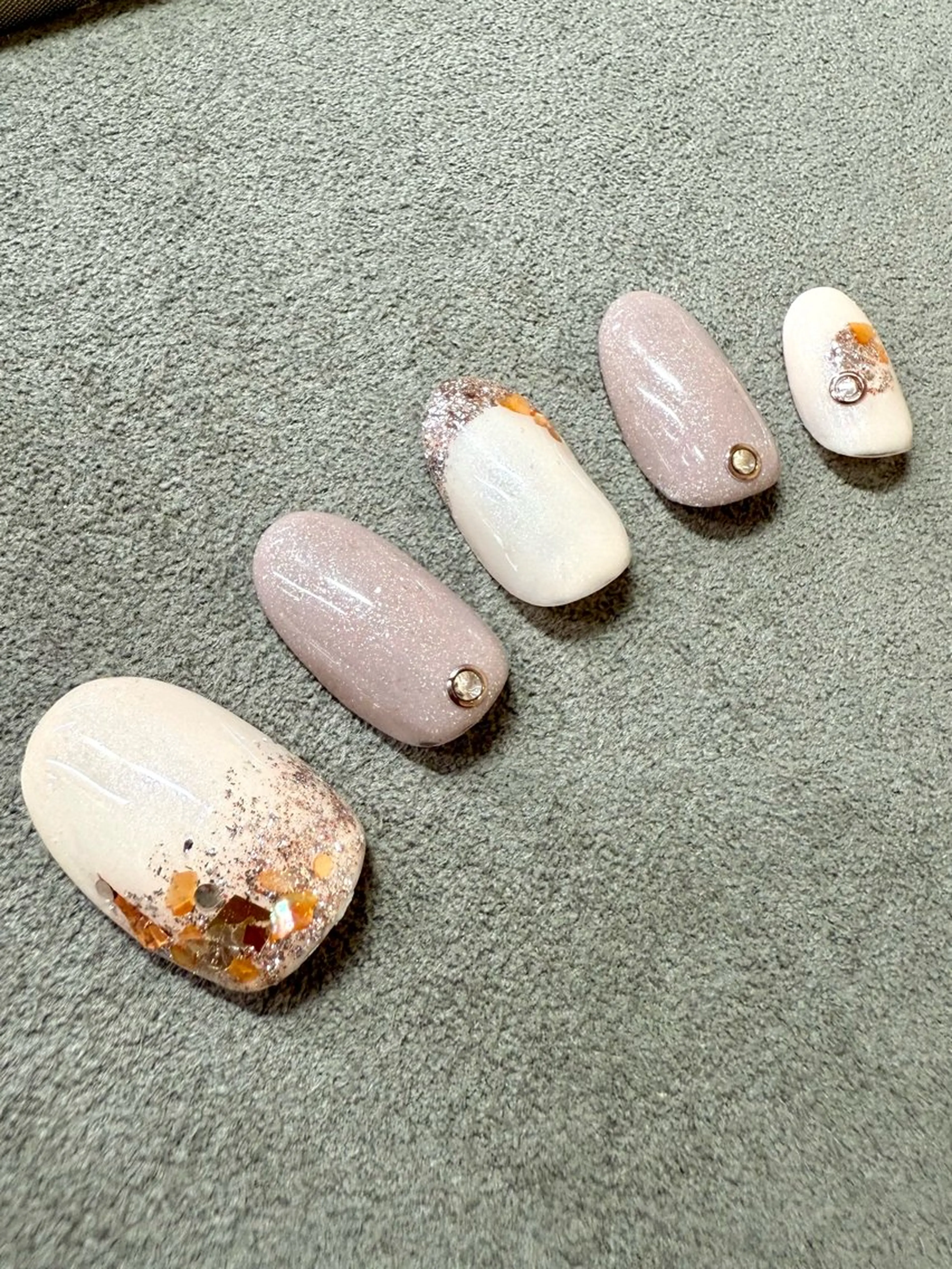 🌱ご来店注意事項あり🌱ジェルネイル/ワンカラー・フレンチ(オフなし)の写真