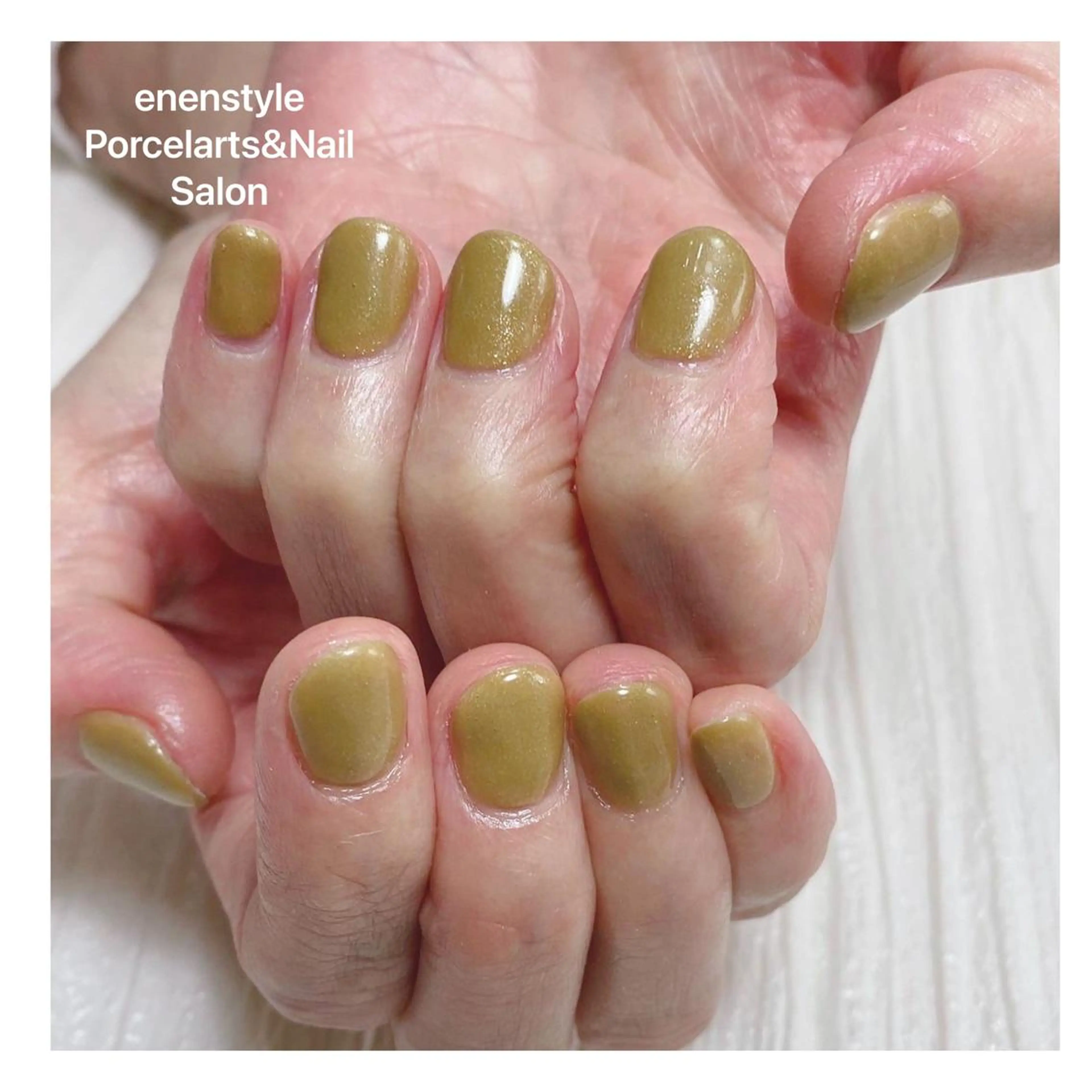 ショート ネイル 👑enen style👑のネイルデザイン