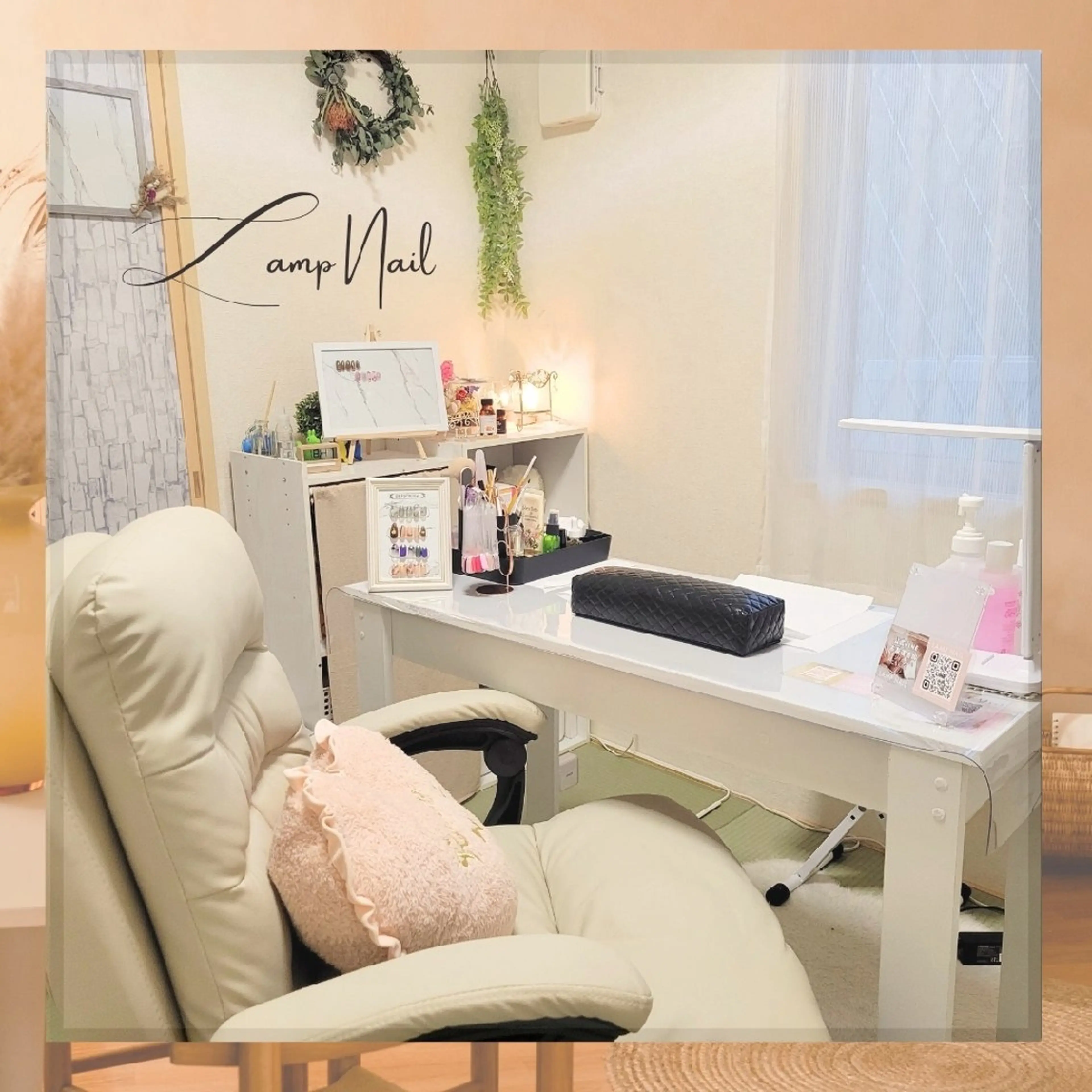 Lamp Nailのネイルデザイン