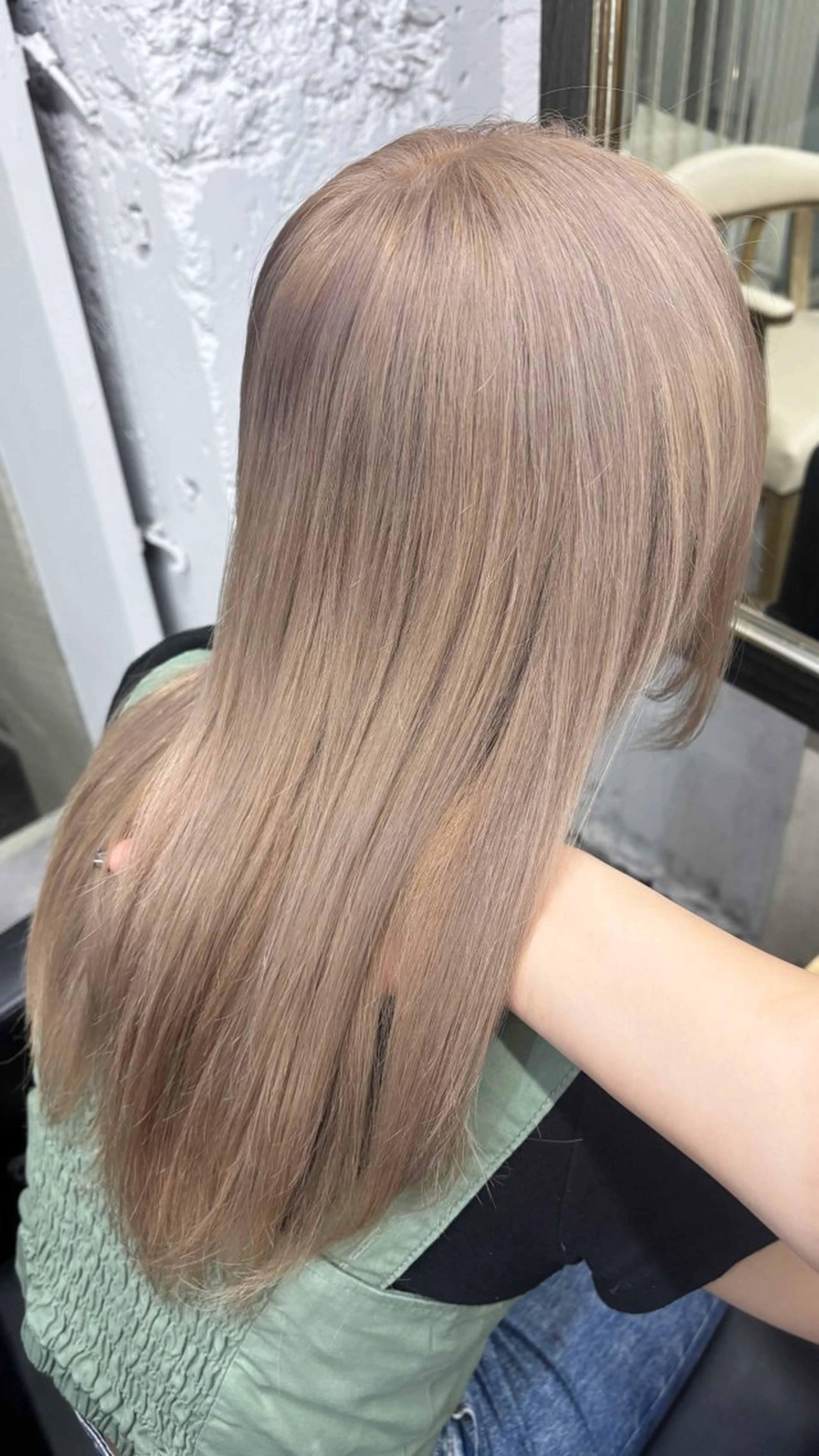 セミロング カラー ハイトーン/ダブル カラー/akihoのヘアスタイル