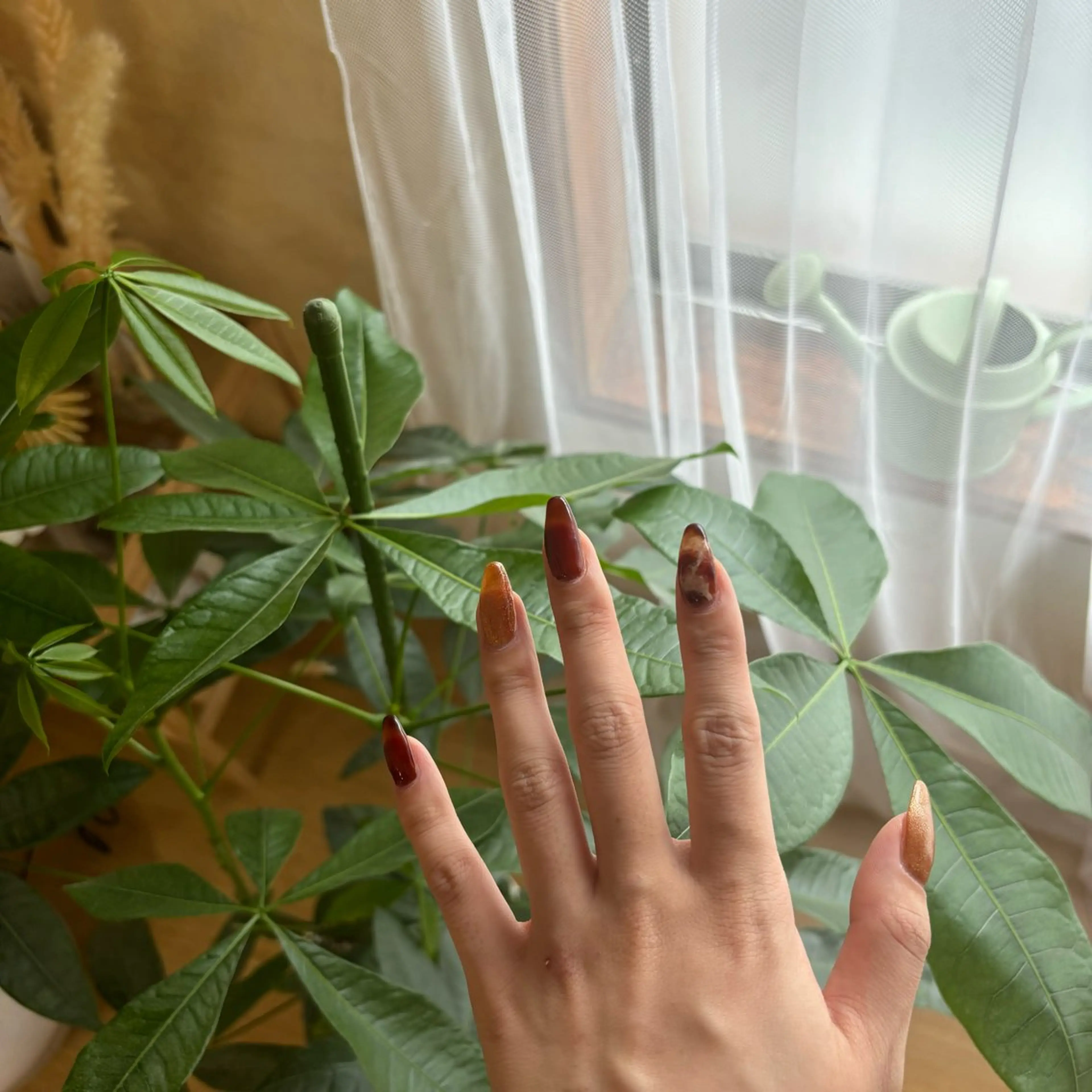 ネイル Loêmy所属・Loémy airiのネイルデザイン