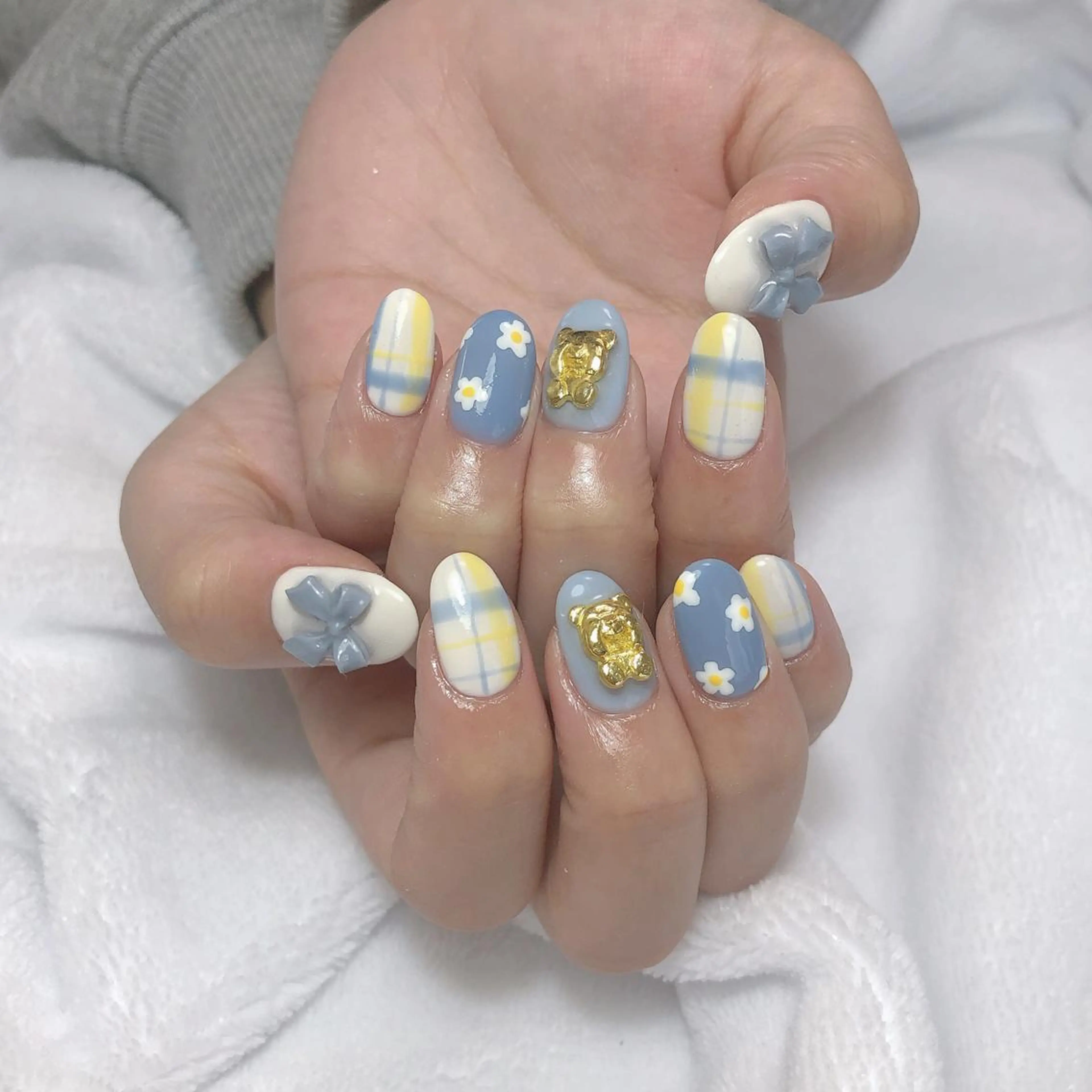 ネイル ハンドネイル オフ無料♡ purimonailのネイルデザイン