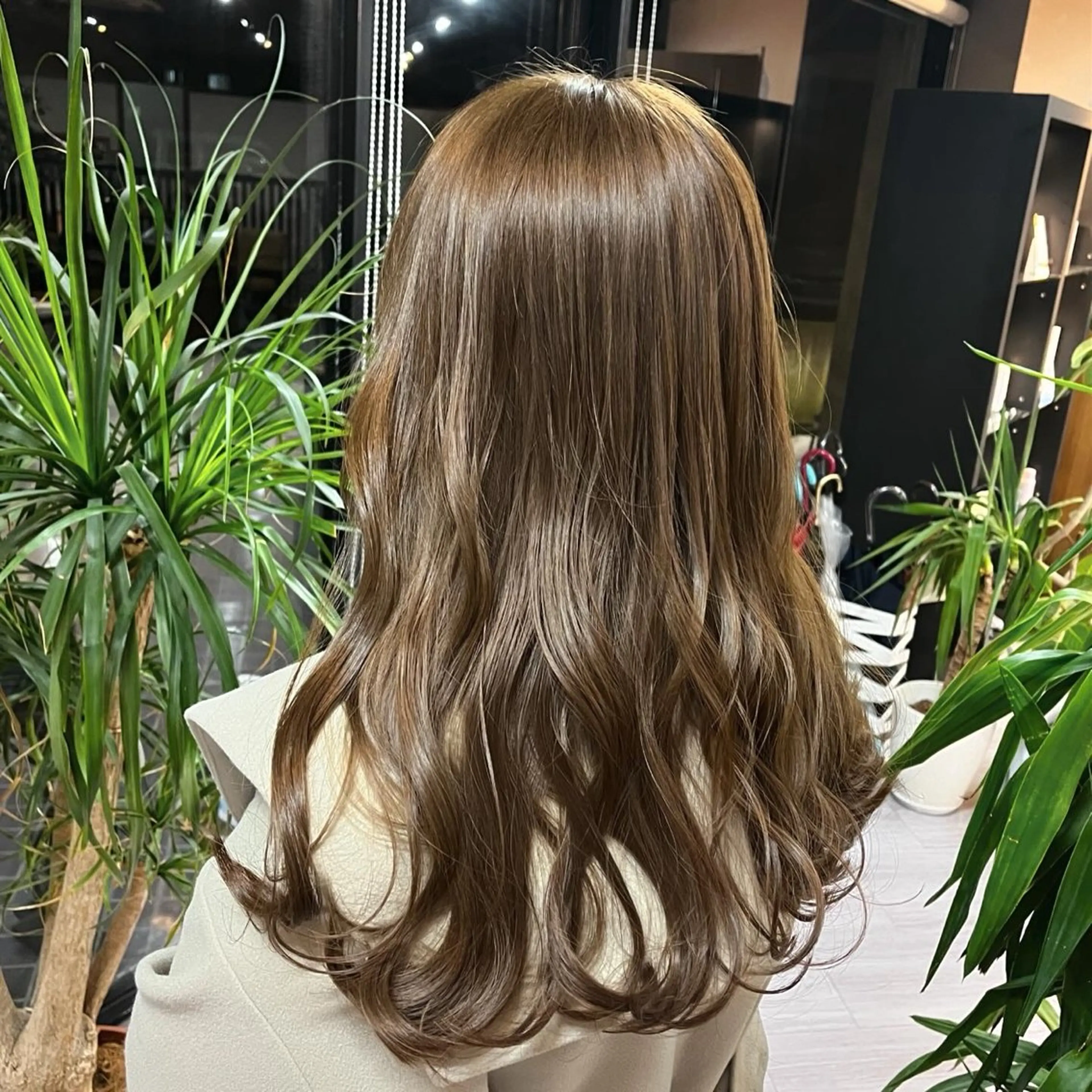 ロング alu所属・alu yuinaのヘアスタイル