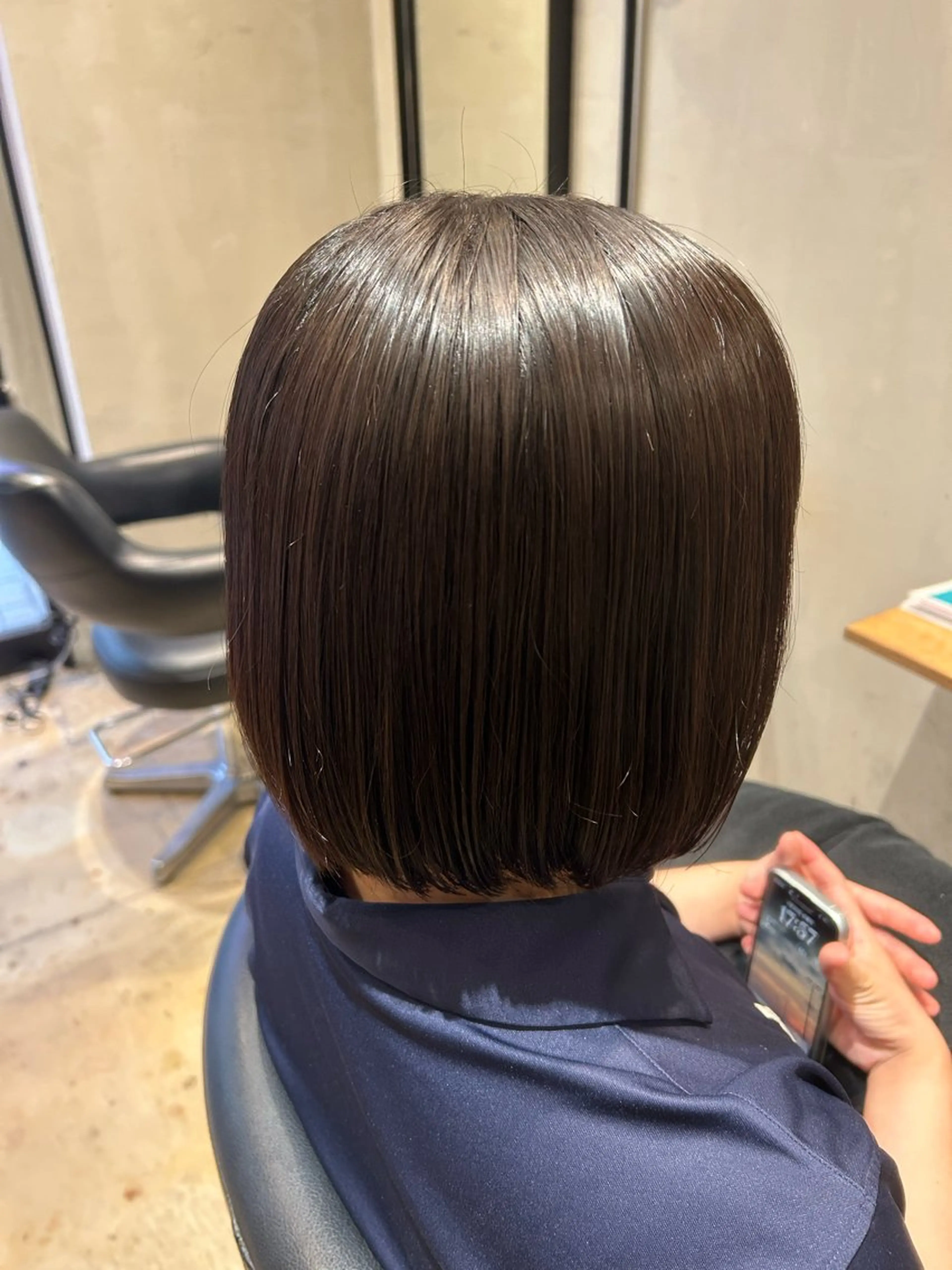 ショート 縮毛矯正 トリートメント 透明感カラー /ブリーチ/髪質改善のヘアスタイル