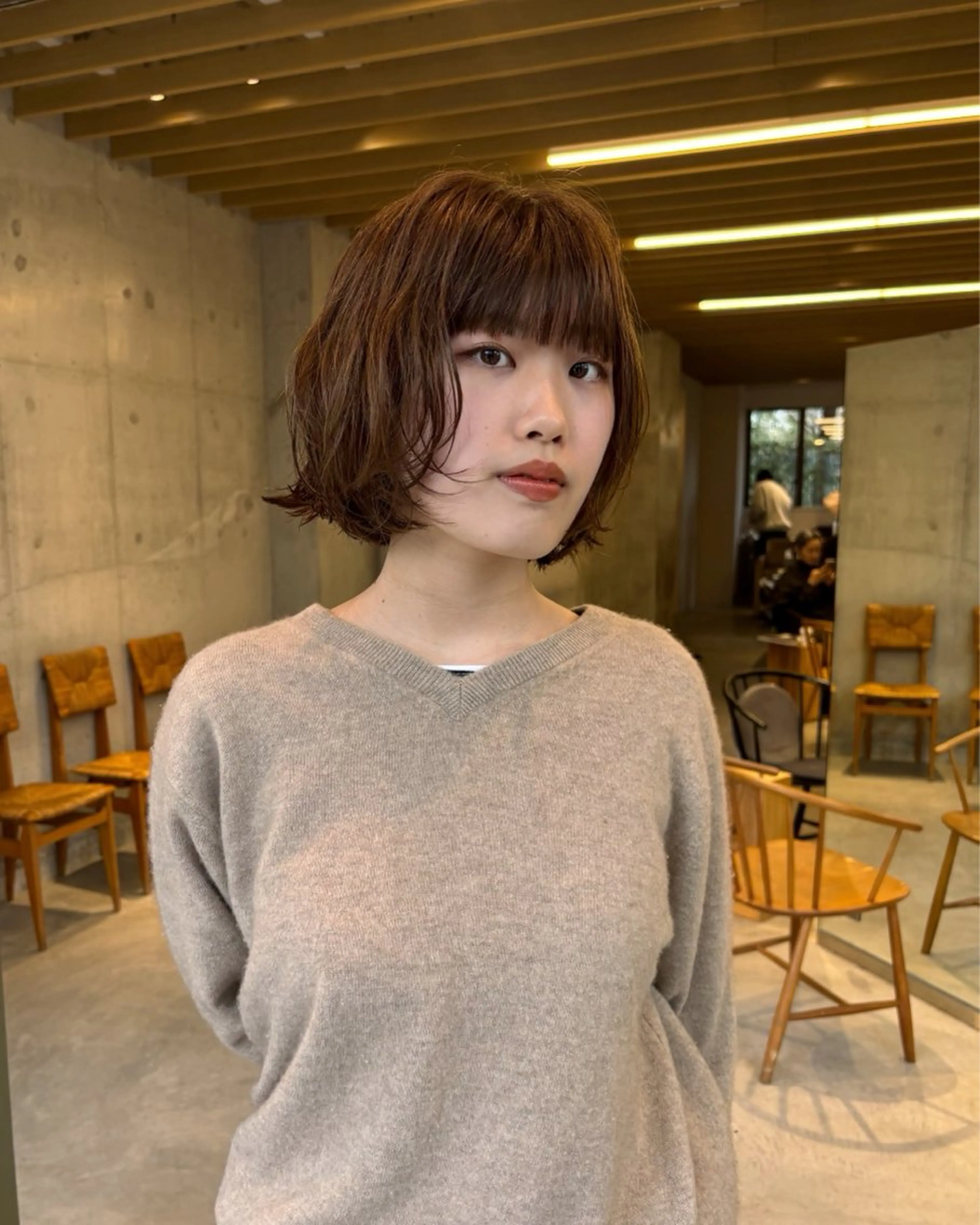 ショート カラー パーマ ボブレイヤー アッシュ アッシュブラウン ベージュカラー ブラウンカラー living所属・艶感カラー/レイヤー /chihanaのヘアスタイル