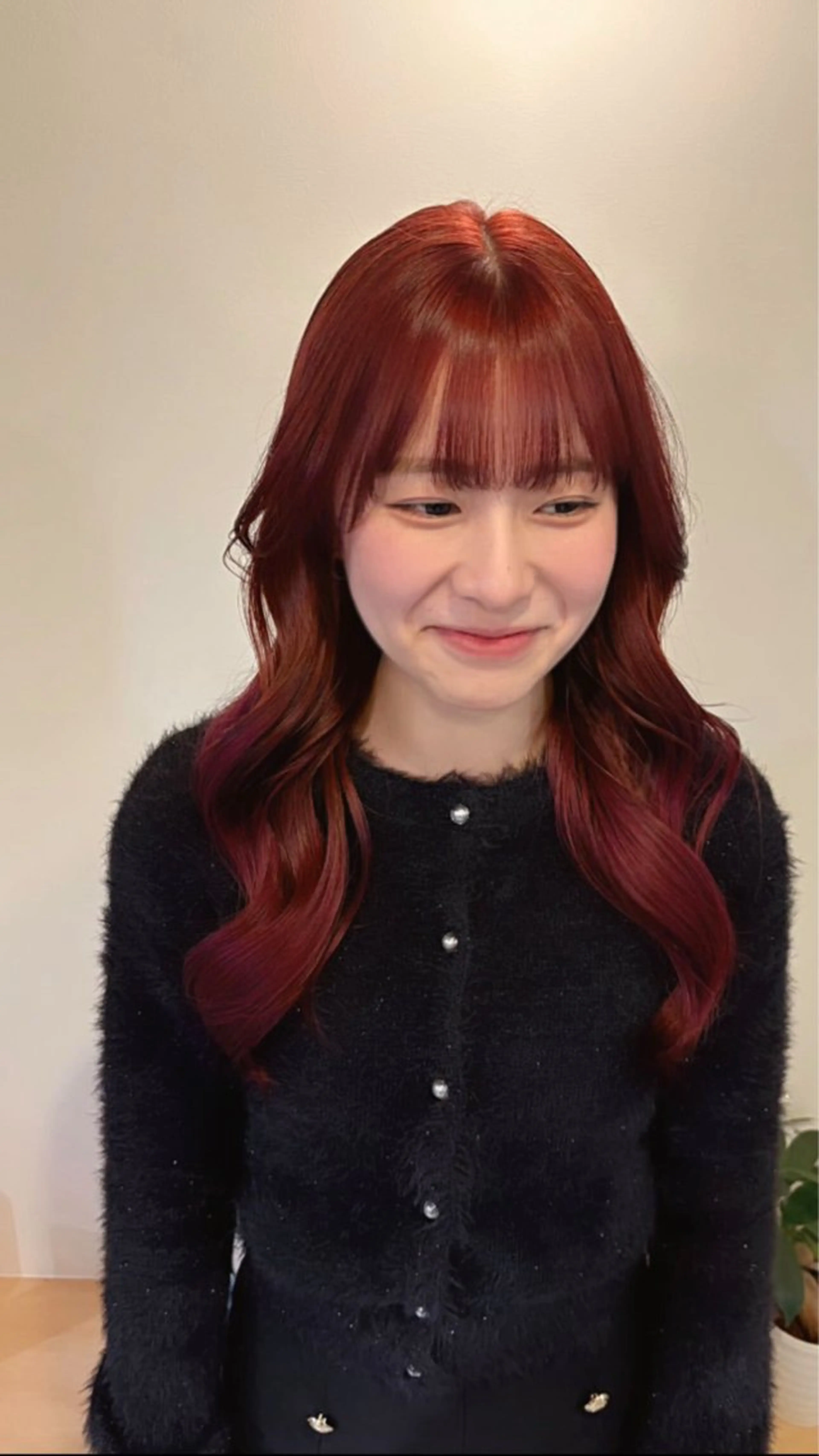 ロング カラー ボルドーカラー ヘアカラー トリートメント 田中 美海のヘアスタイル