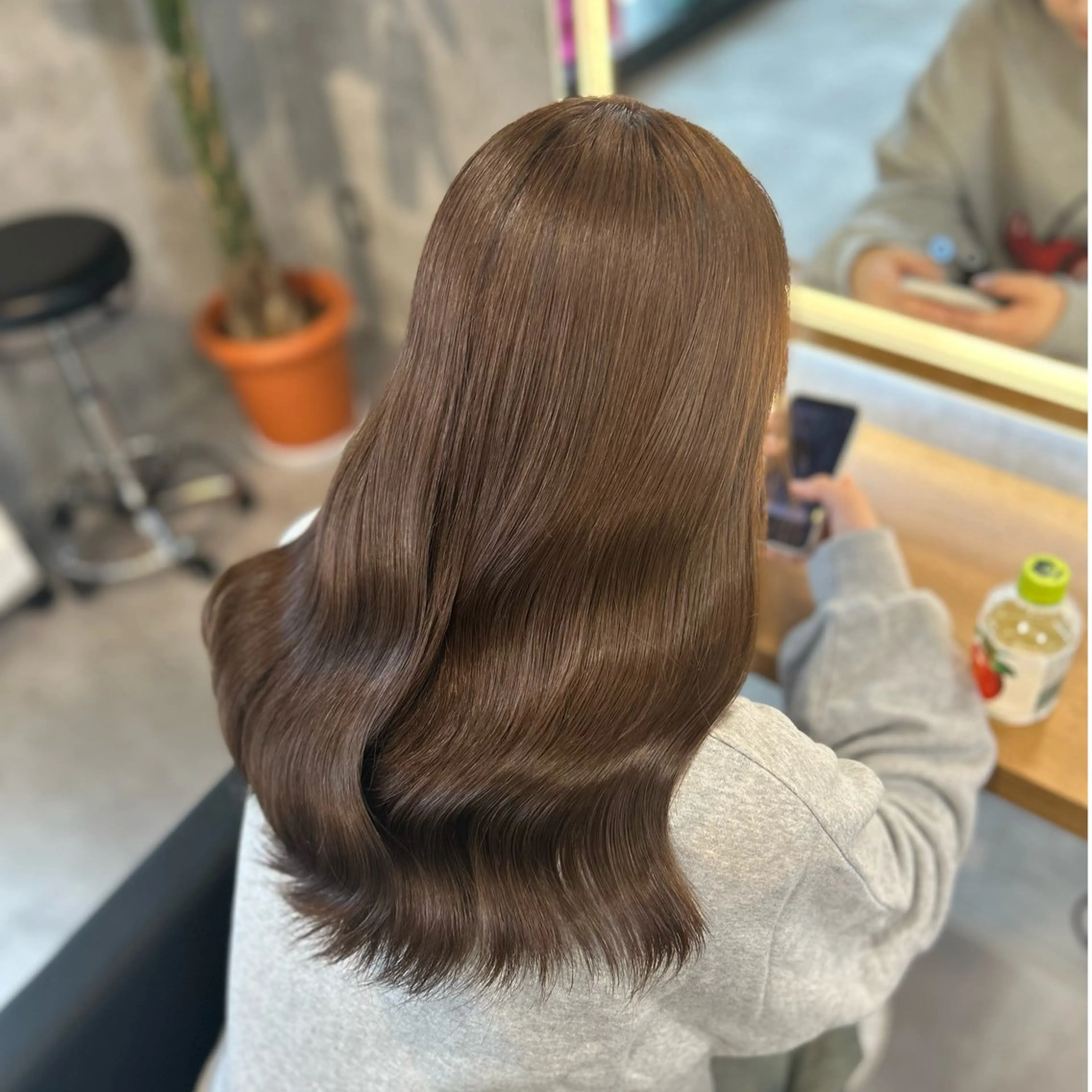 セミロング カラー ヘアカラー ブリーチなしの達人 🇰🇷KAITOのヘアスタイル