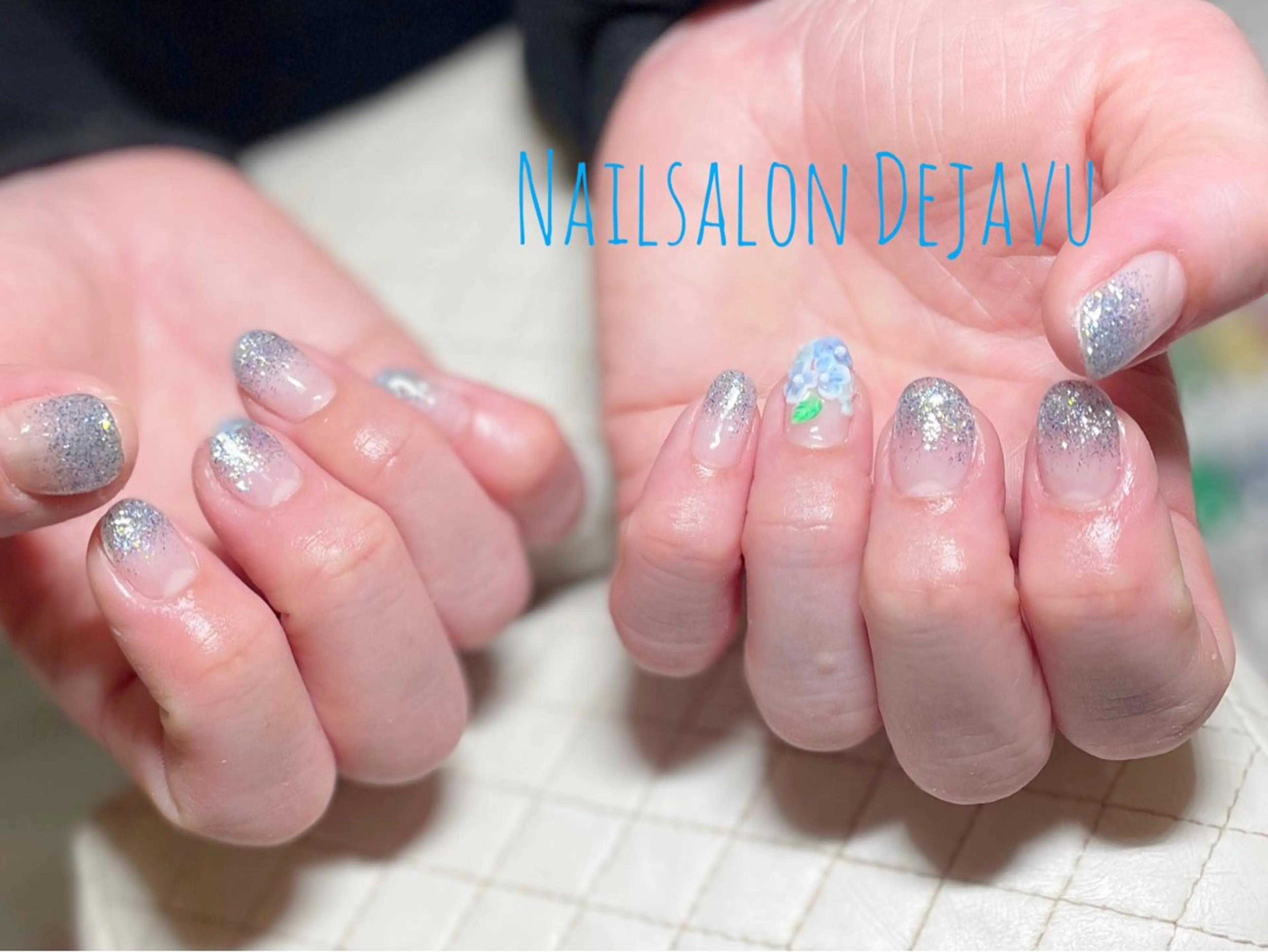ネイル ラメ(グリッター) 持ち込み Dejavu所属・Nail salon Dejavu 🌿のネイルデザイン