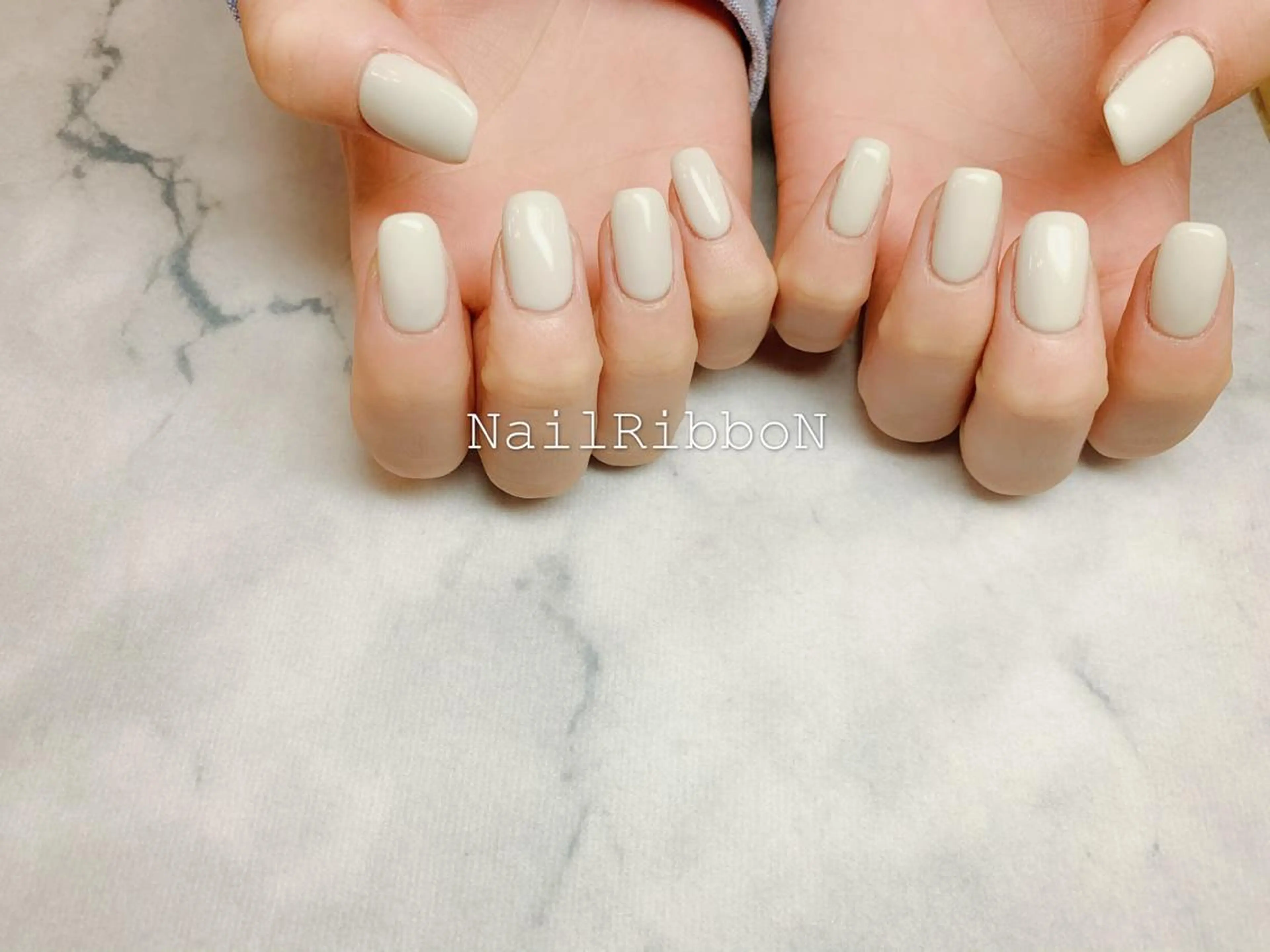 ネイル ネイルリボン 伊藤のネイルデザイン