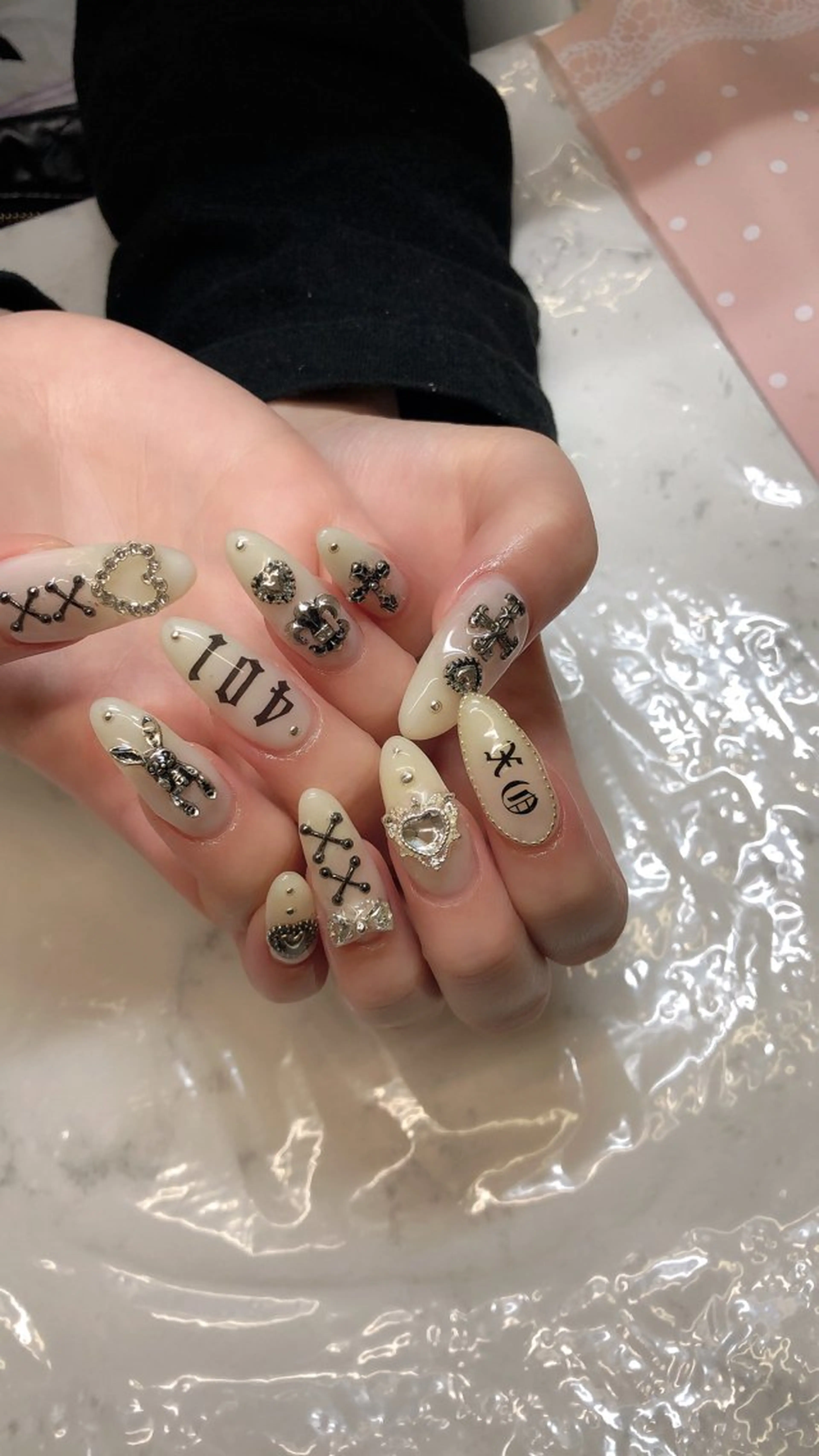 ネイル 💎Guarendo💎錦糸町店所属・✨アン ミユ✨のネイルデザイン