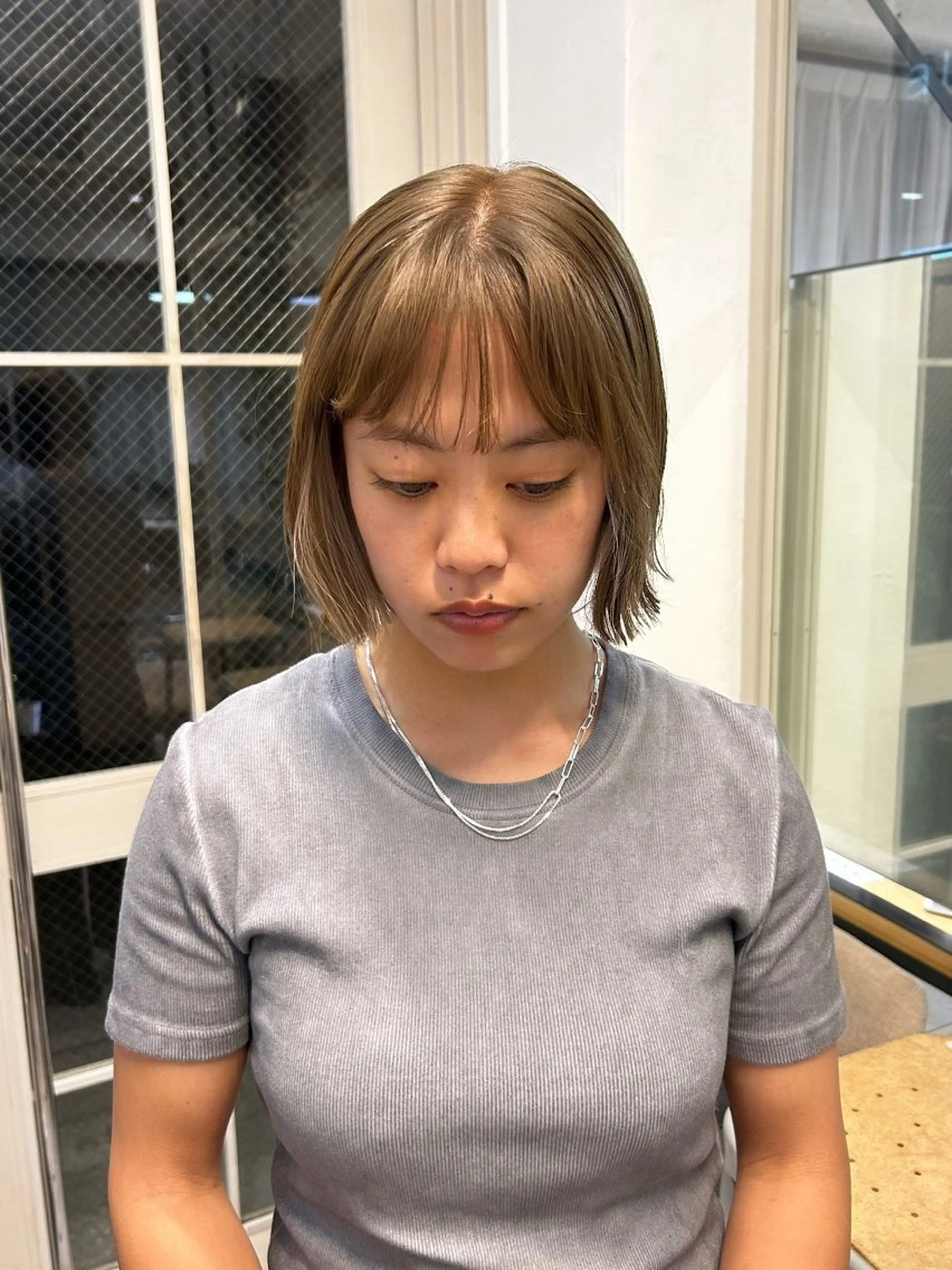 カラー moeka 表参道のヘアスタイル