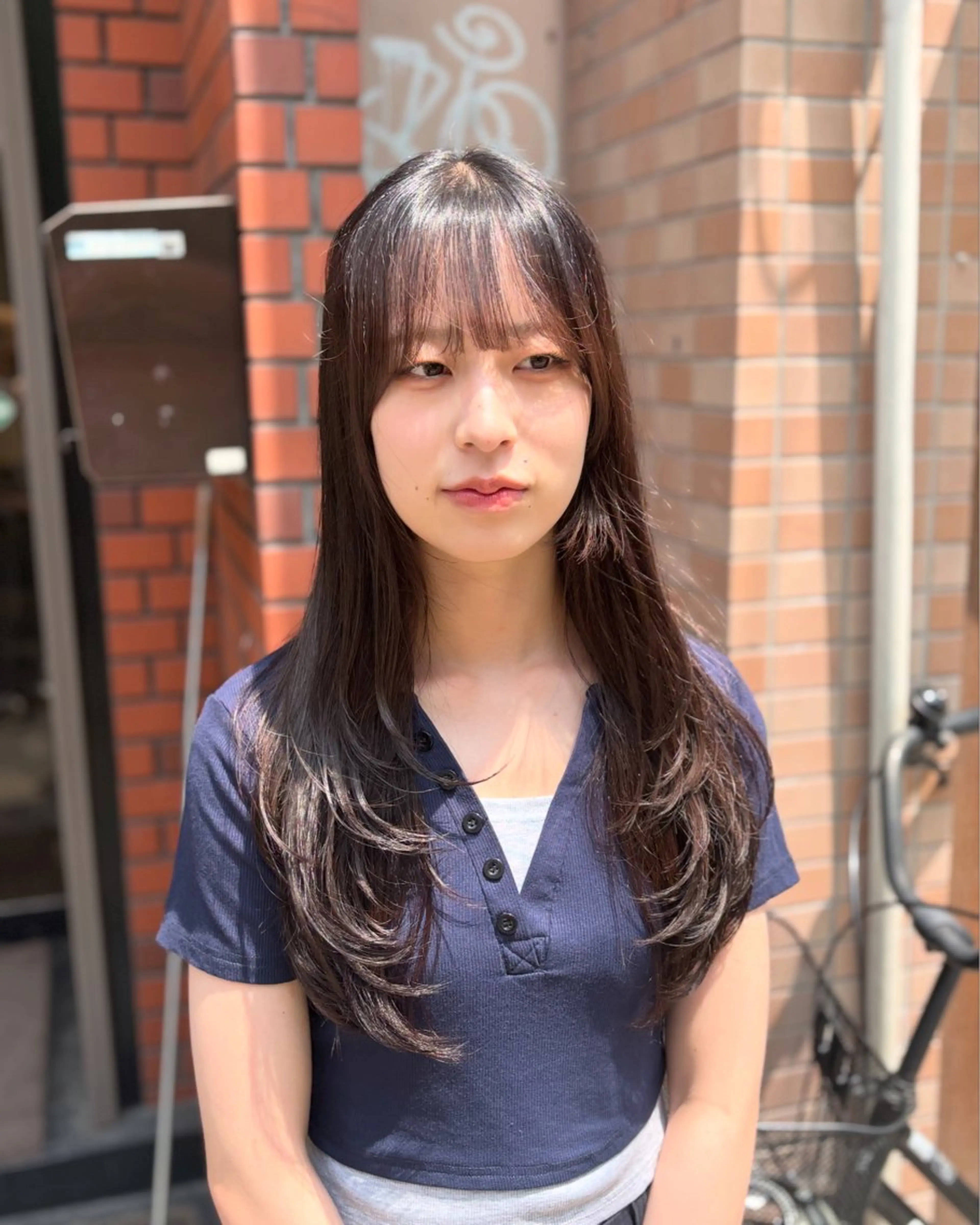 セミロング レイヤーカット cocotte宜喜 弘希のヘアスタイル