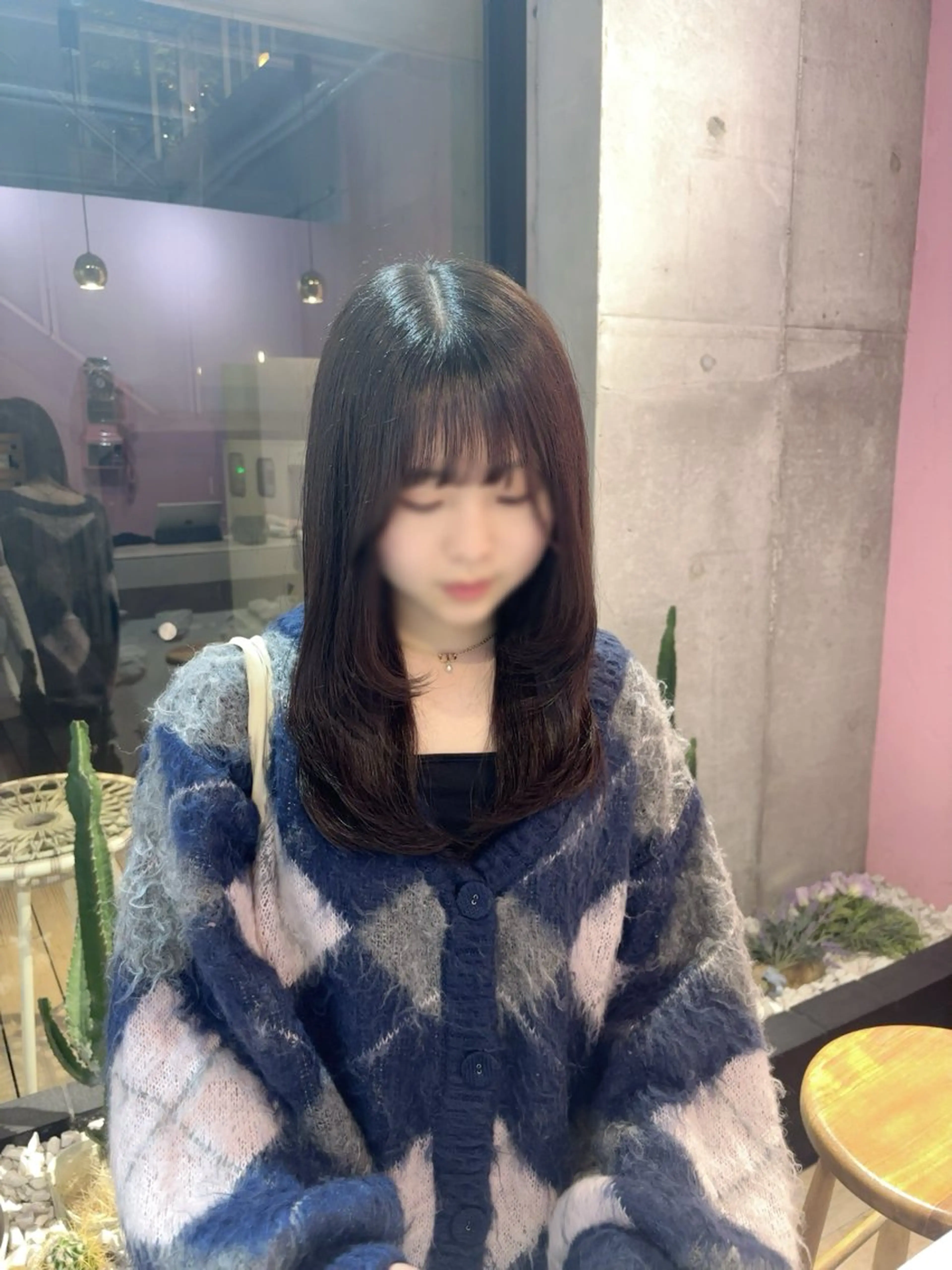 セミロング 顔周りカット レイヤーカット カット、縮毛矯正 モデル募集🎀あゆみのヘアスタイル