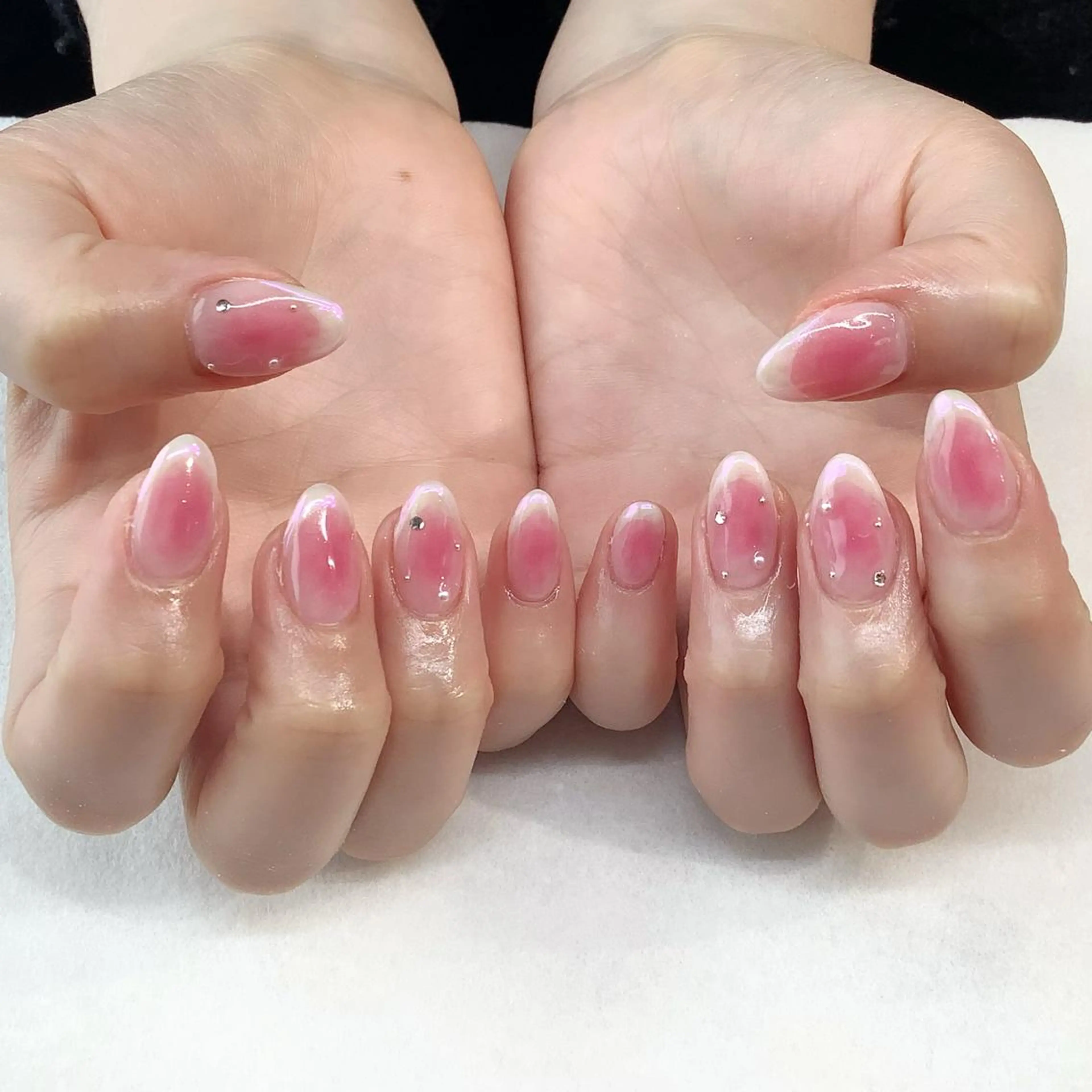 ネイル ハンドネイル 💎🐰 saki. m 🐰💎のネイルデザイン