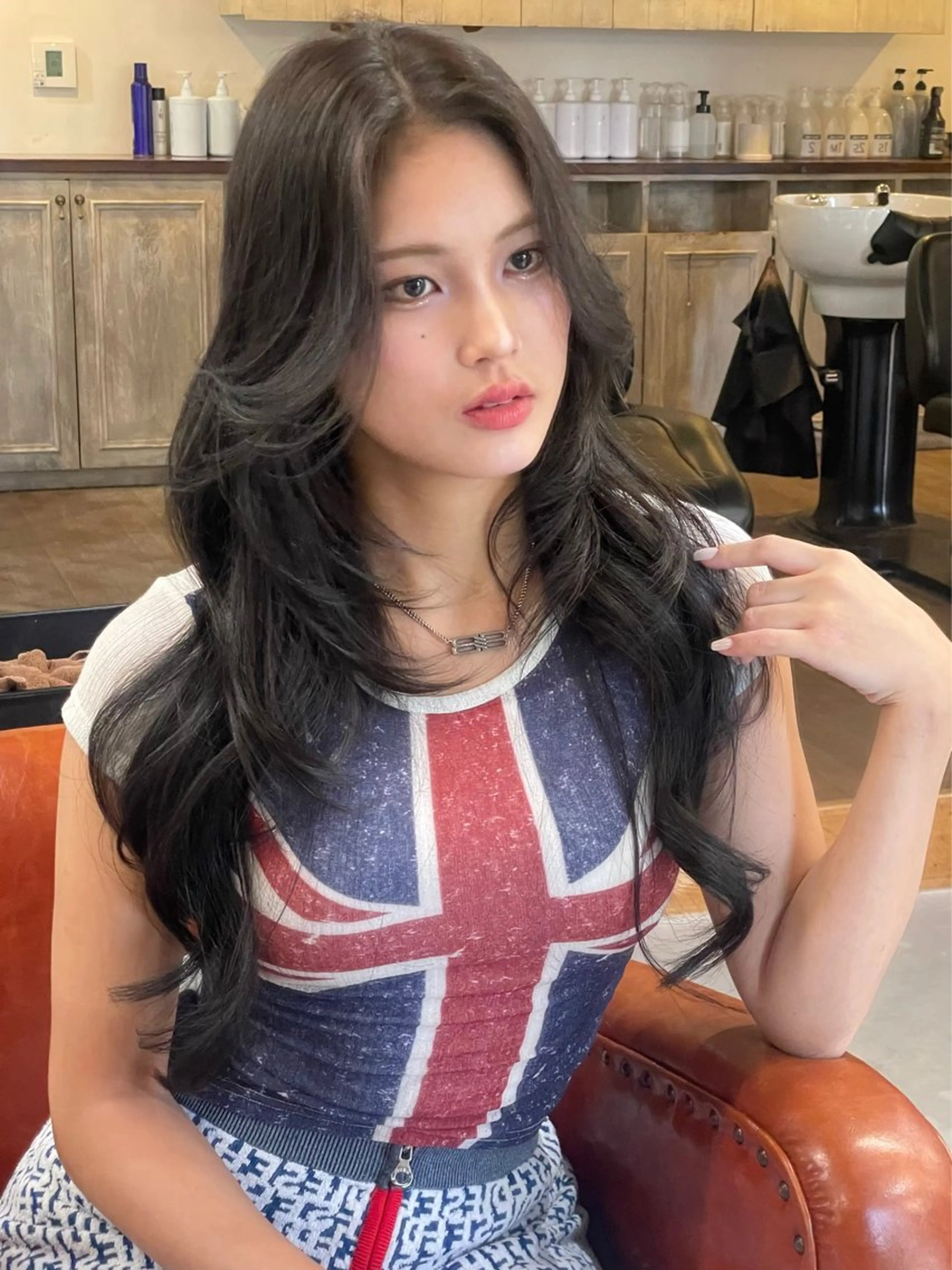 ロング レイヤーカット 梅田韓国ヘア kiara🩷彡のヘアスタイル