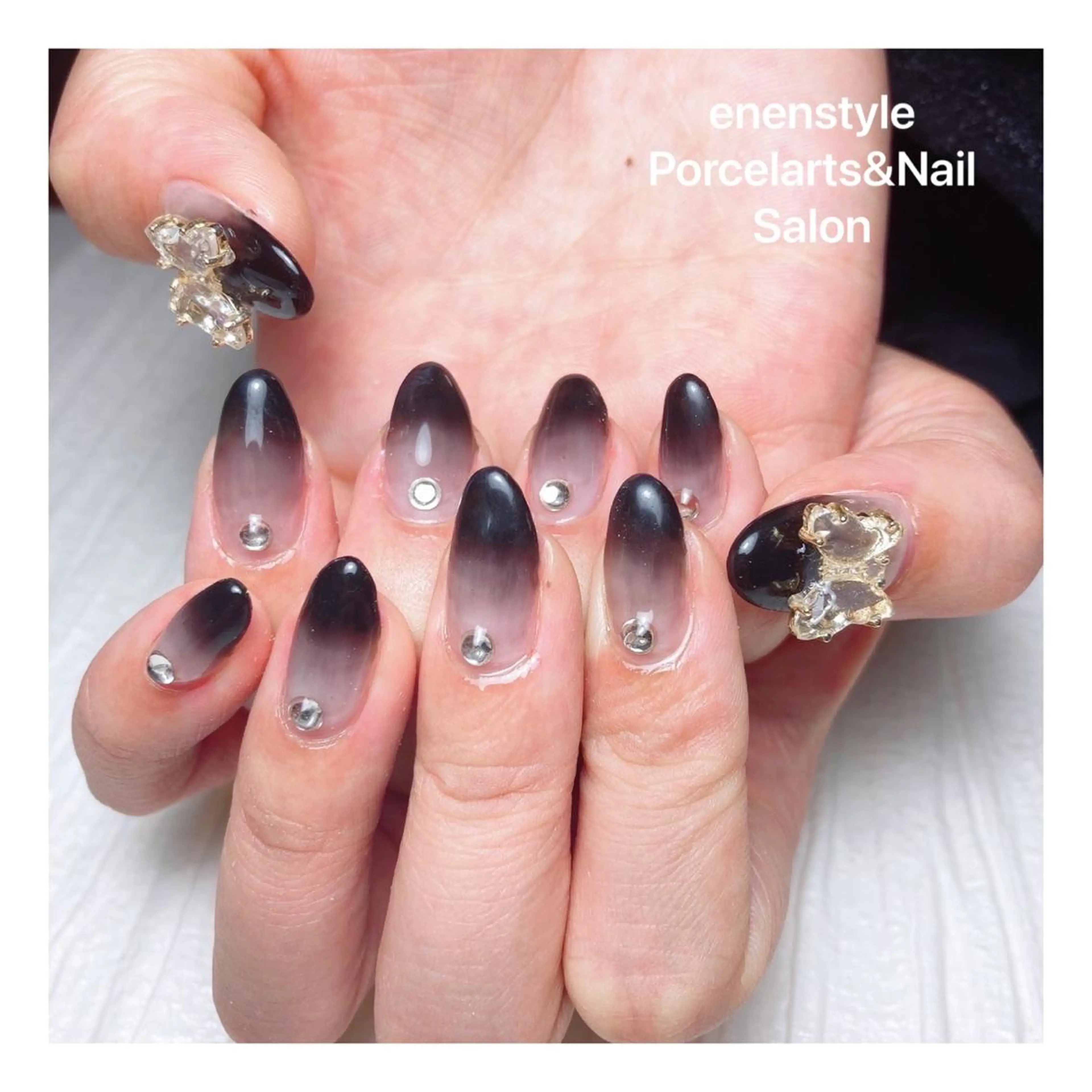 ミディアム ネイル 👑enen style👑のネイルデザイン